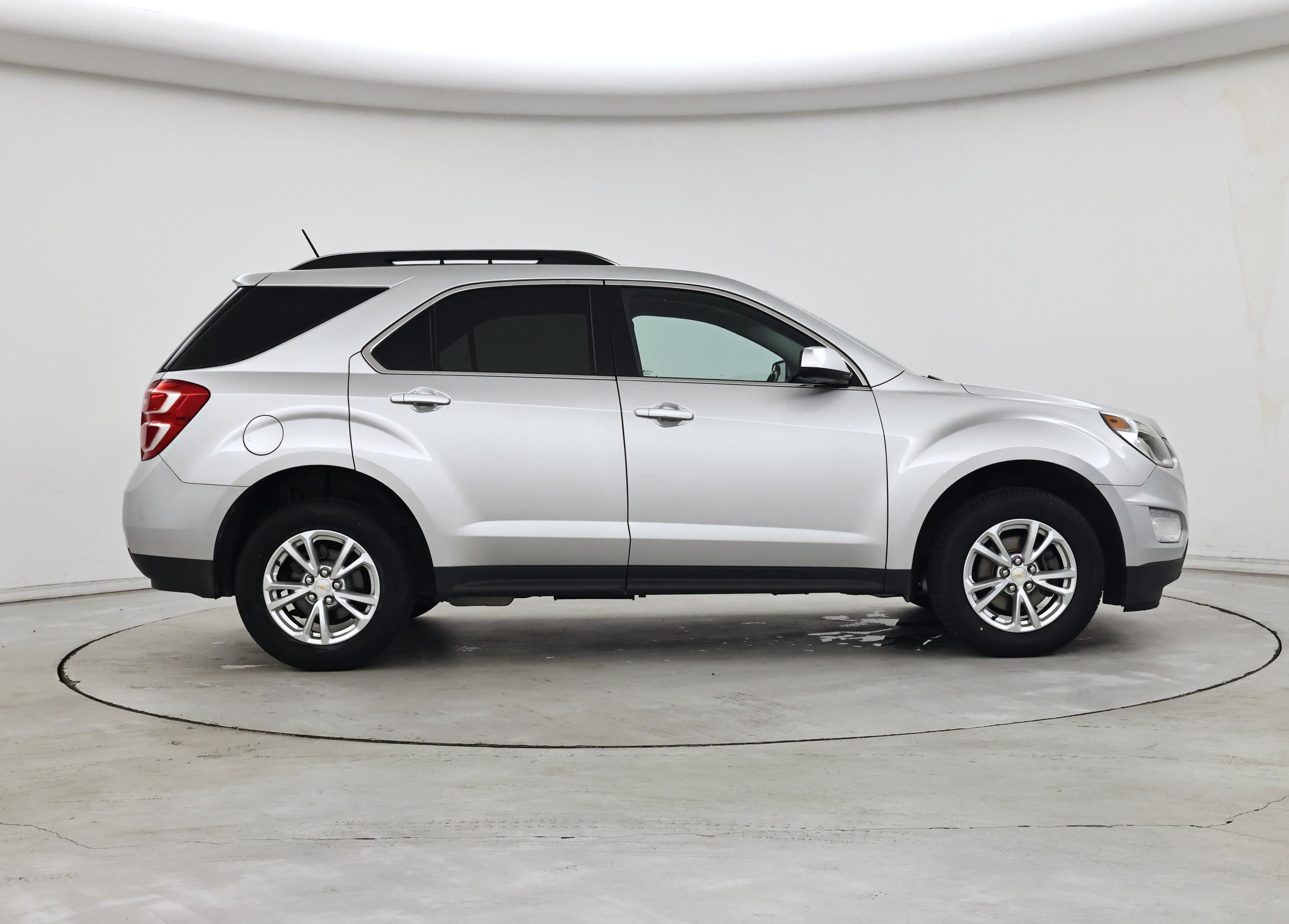 Thumbnail: 2017 Chevrolet Equinox - 7