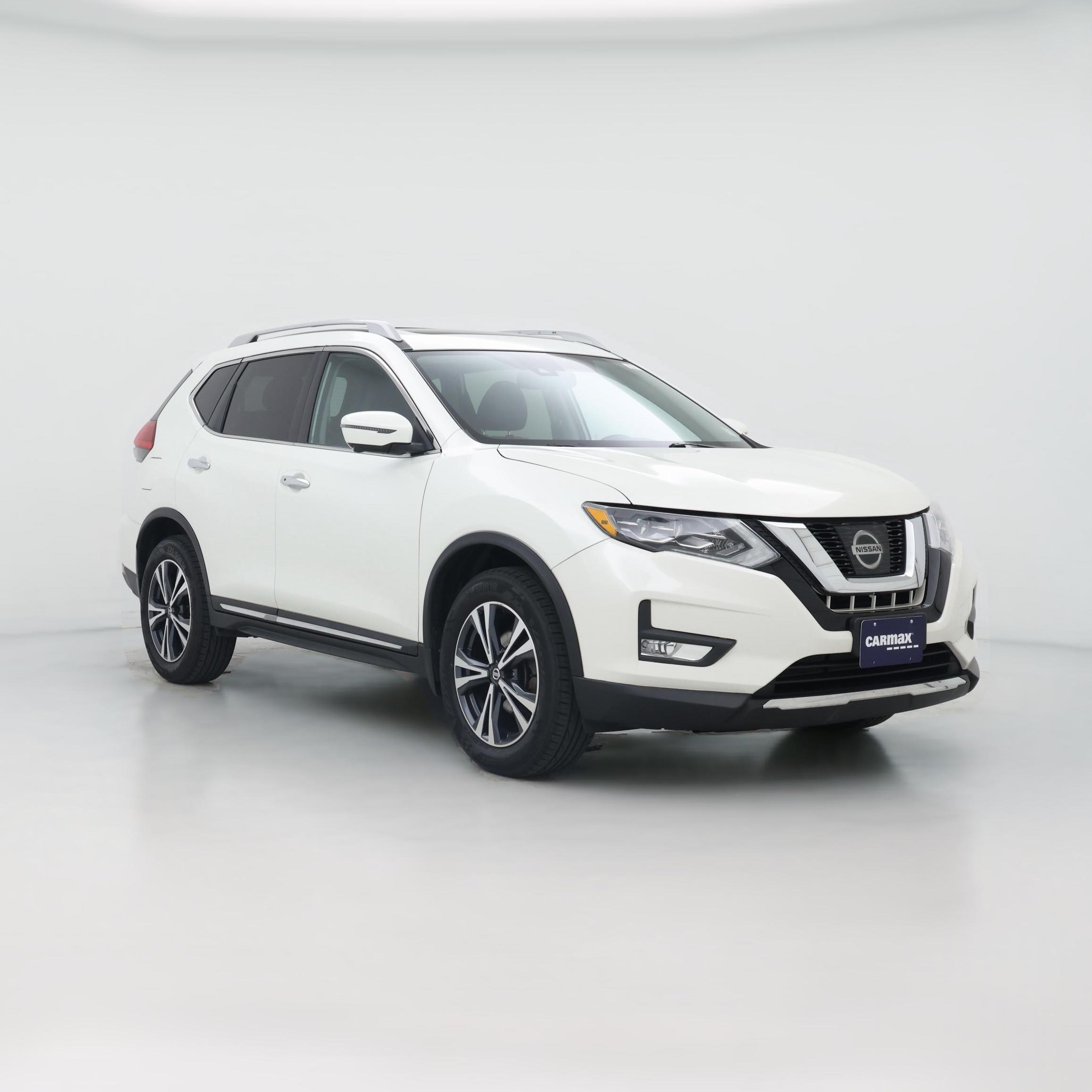 Thumbnail: 2017 Nissan Rogue - 1