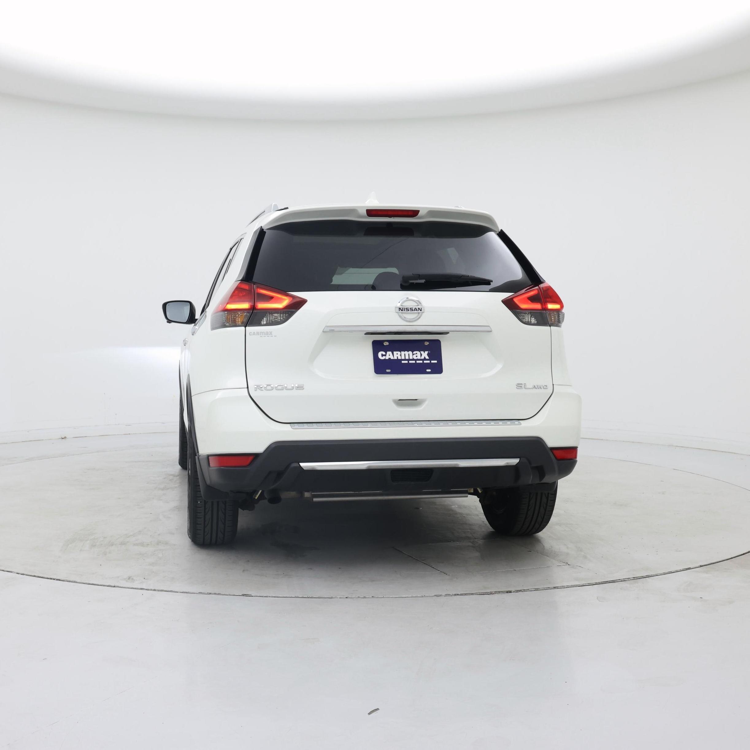 Thumbnail: 2017 Nissan Rogue - 6