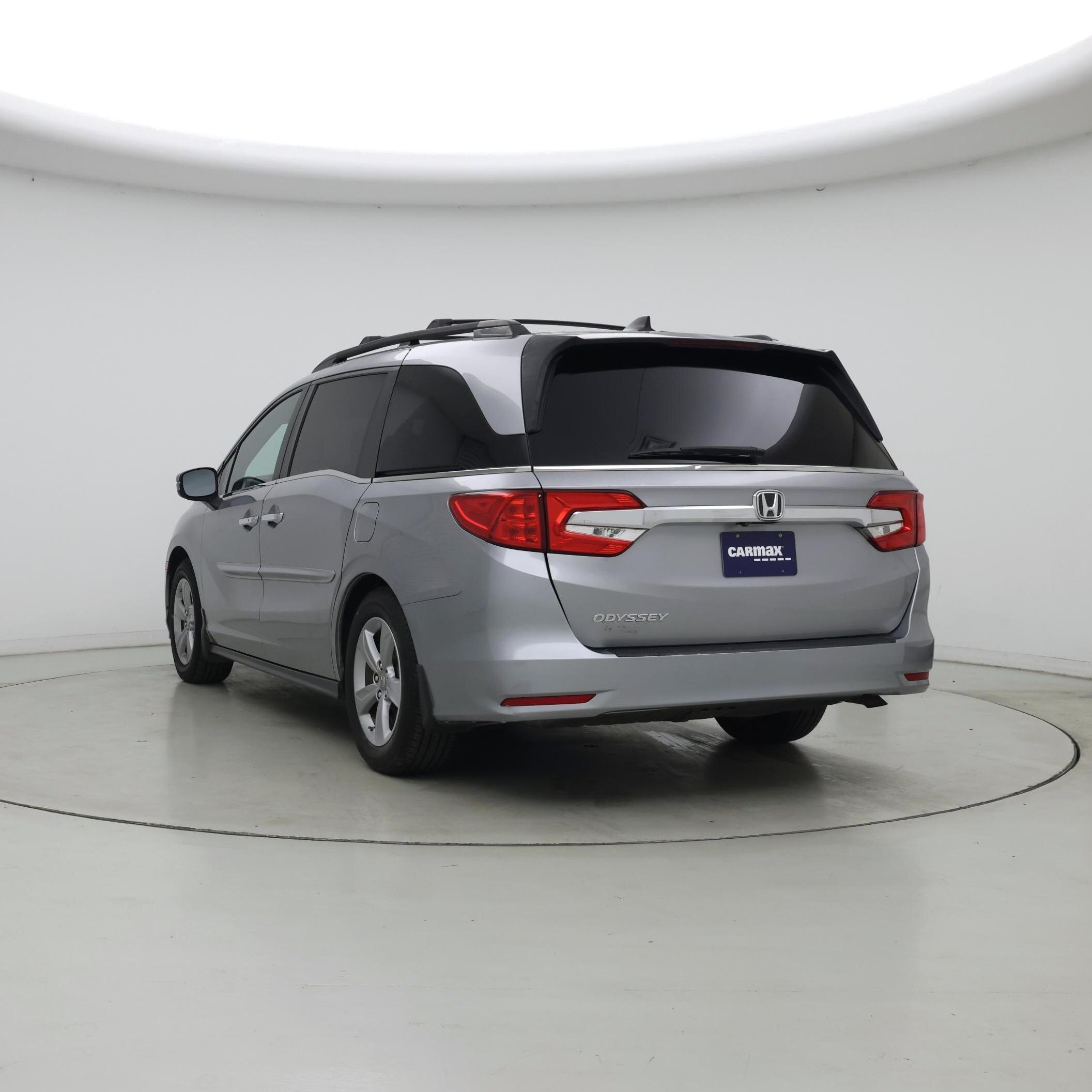 Thumbnail: 2019 Honda Odyssey - 2