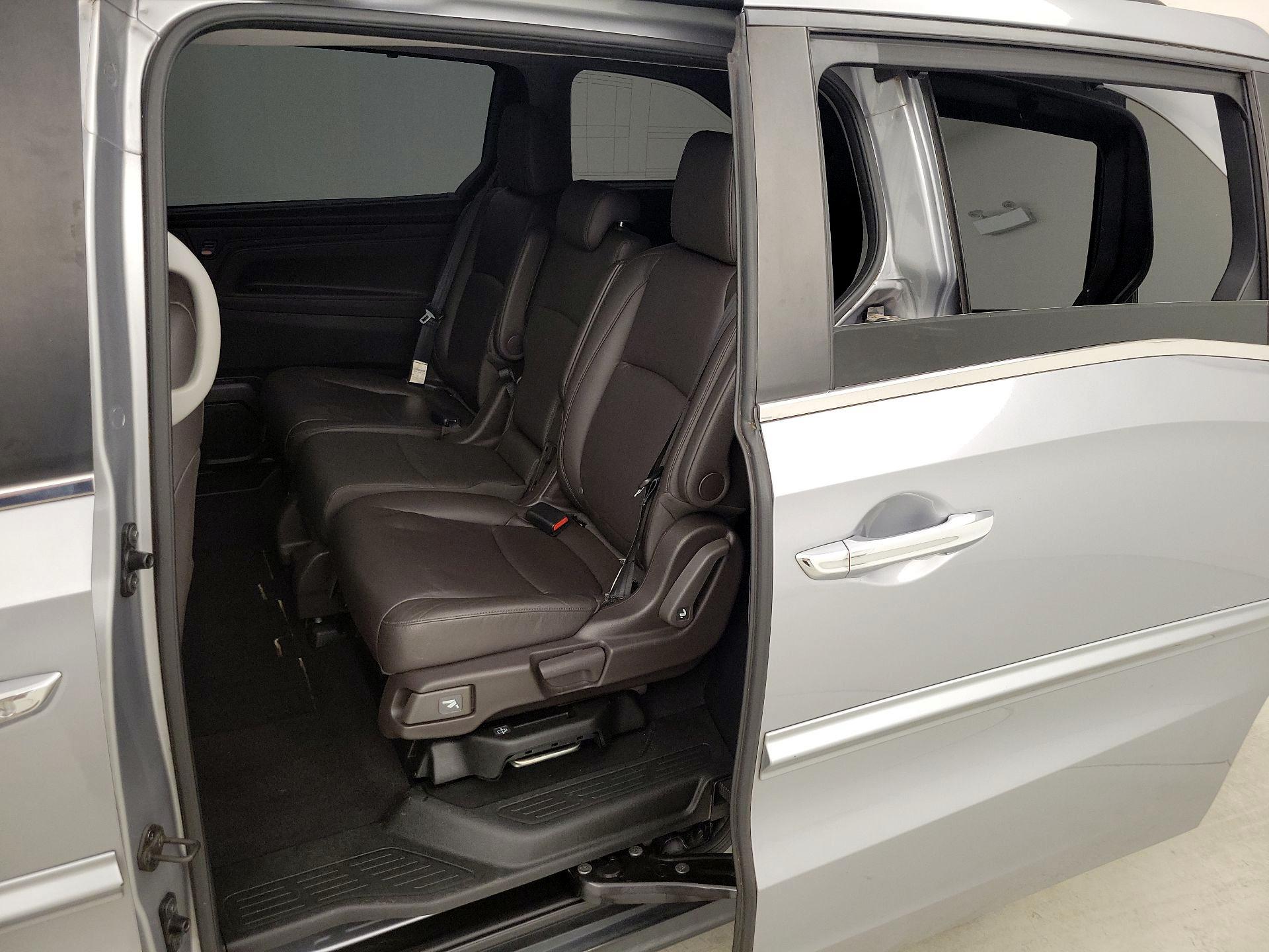 Thumbnail: 2019 Honda Odyssey - 20