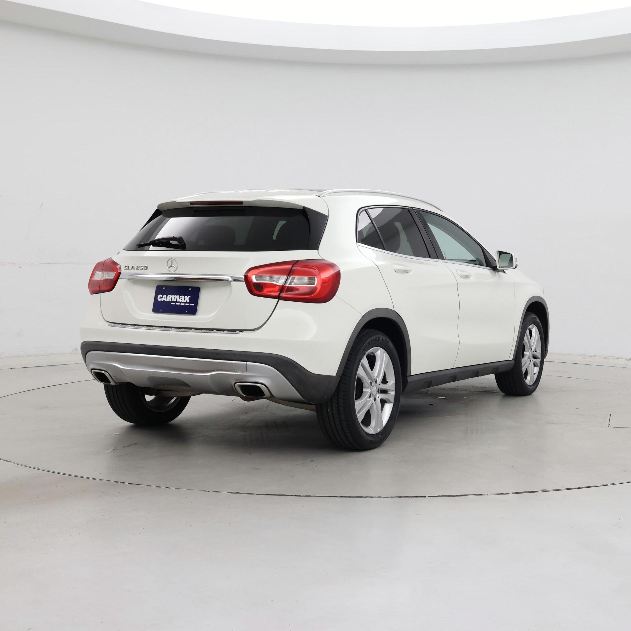 Thumbnail: 2015 Mercedes-Benz GLA - 8