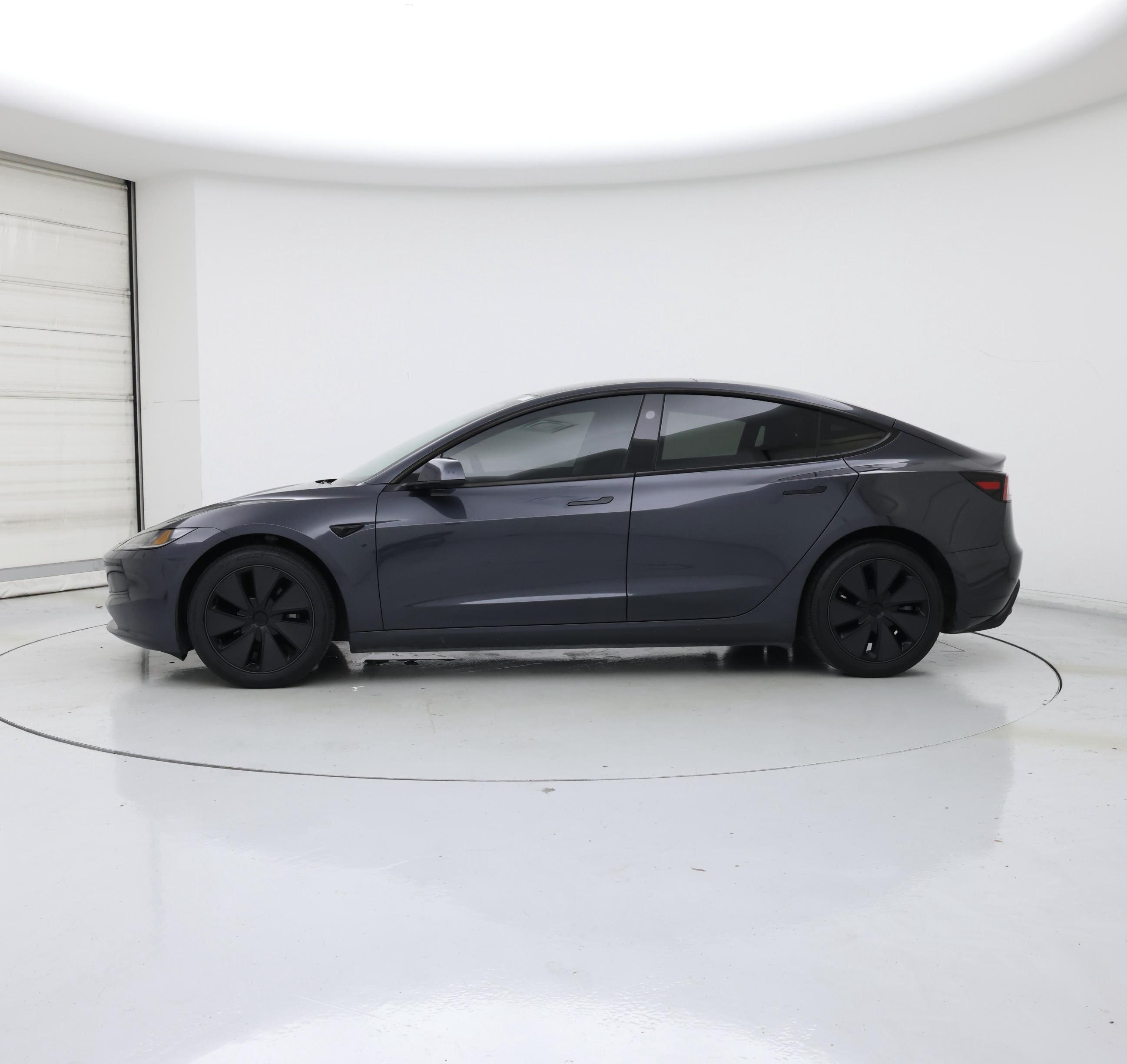 Thumbnail: 2025 Tesla Model 3 - 3