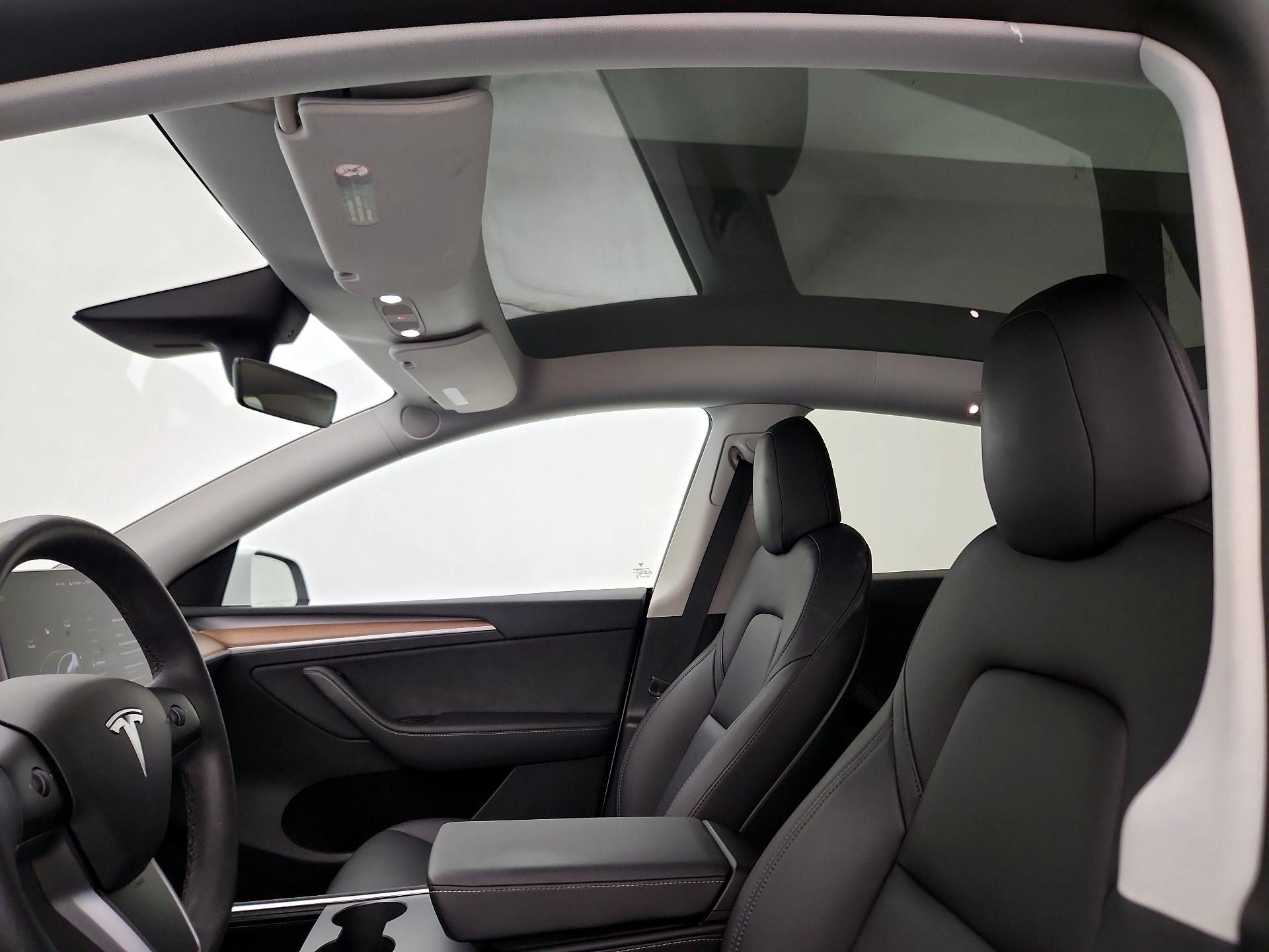 Thumbnail: 2022 Tesla Model Y - 20