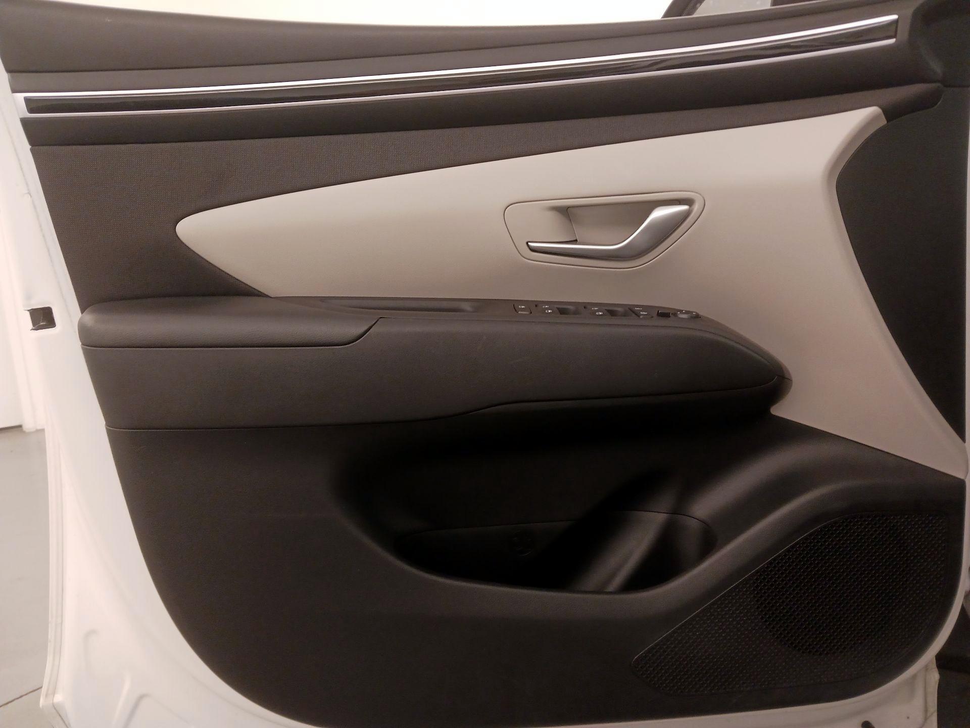 Thumbnail: 2023 Hyundai Tucson - 12
