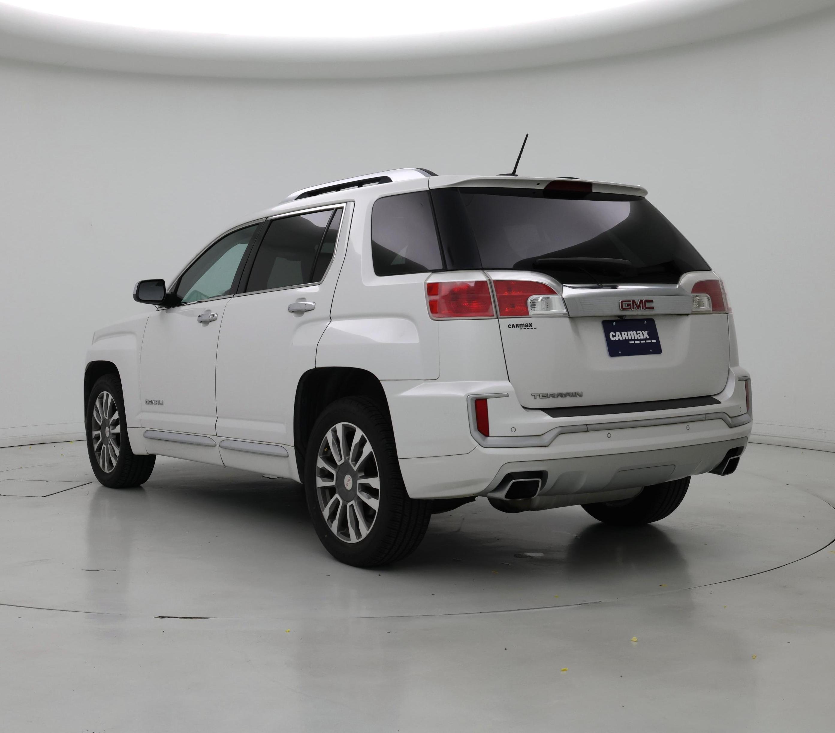 Thumbnail: 2016 GMC Terrain - 2