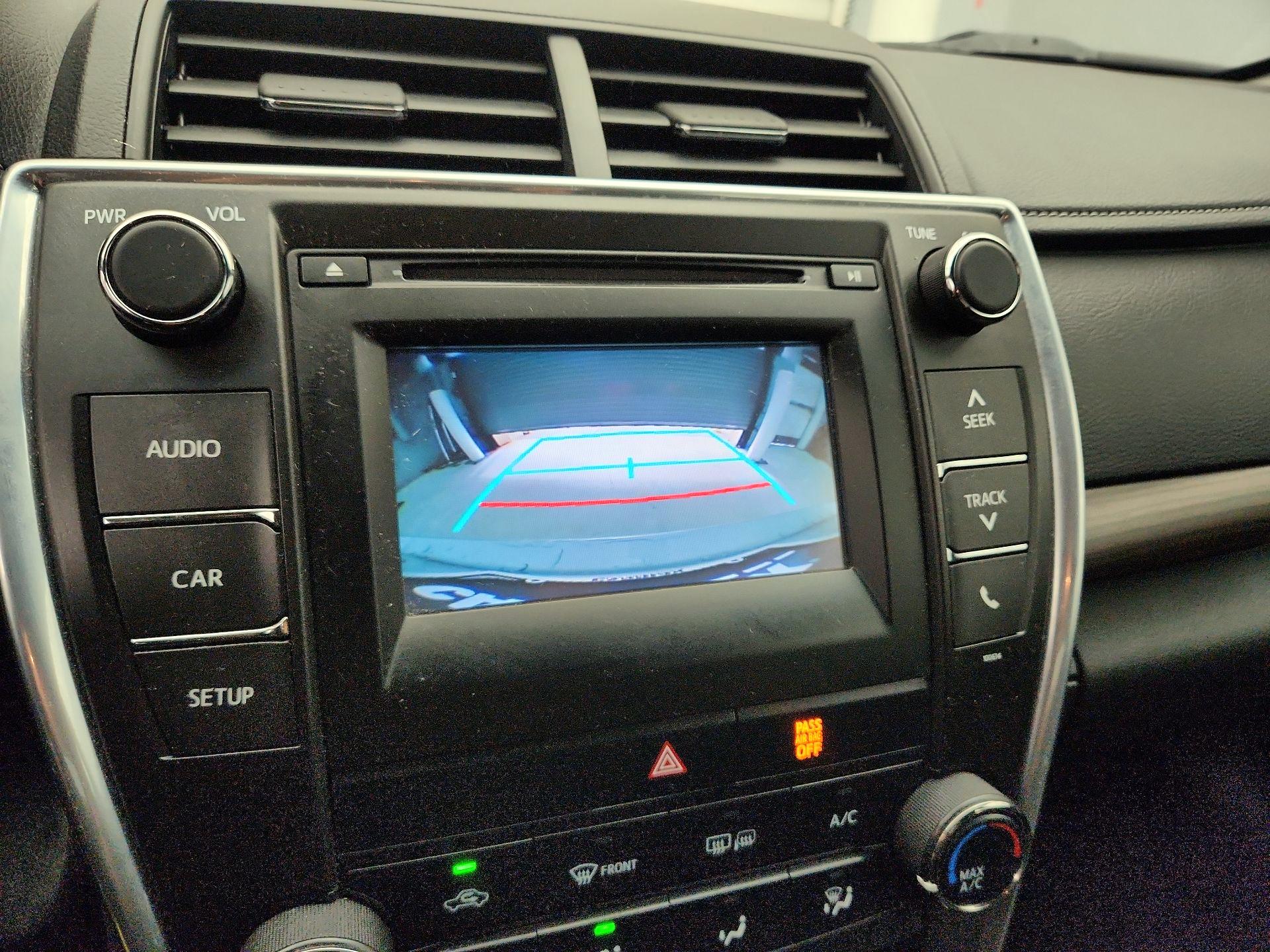 Thumbnail: 2016 Toyota Camry - 14