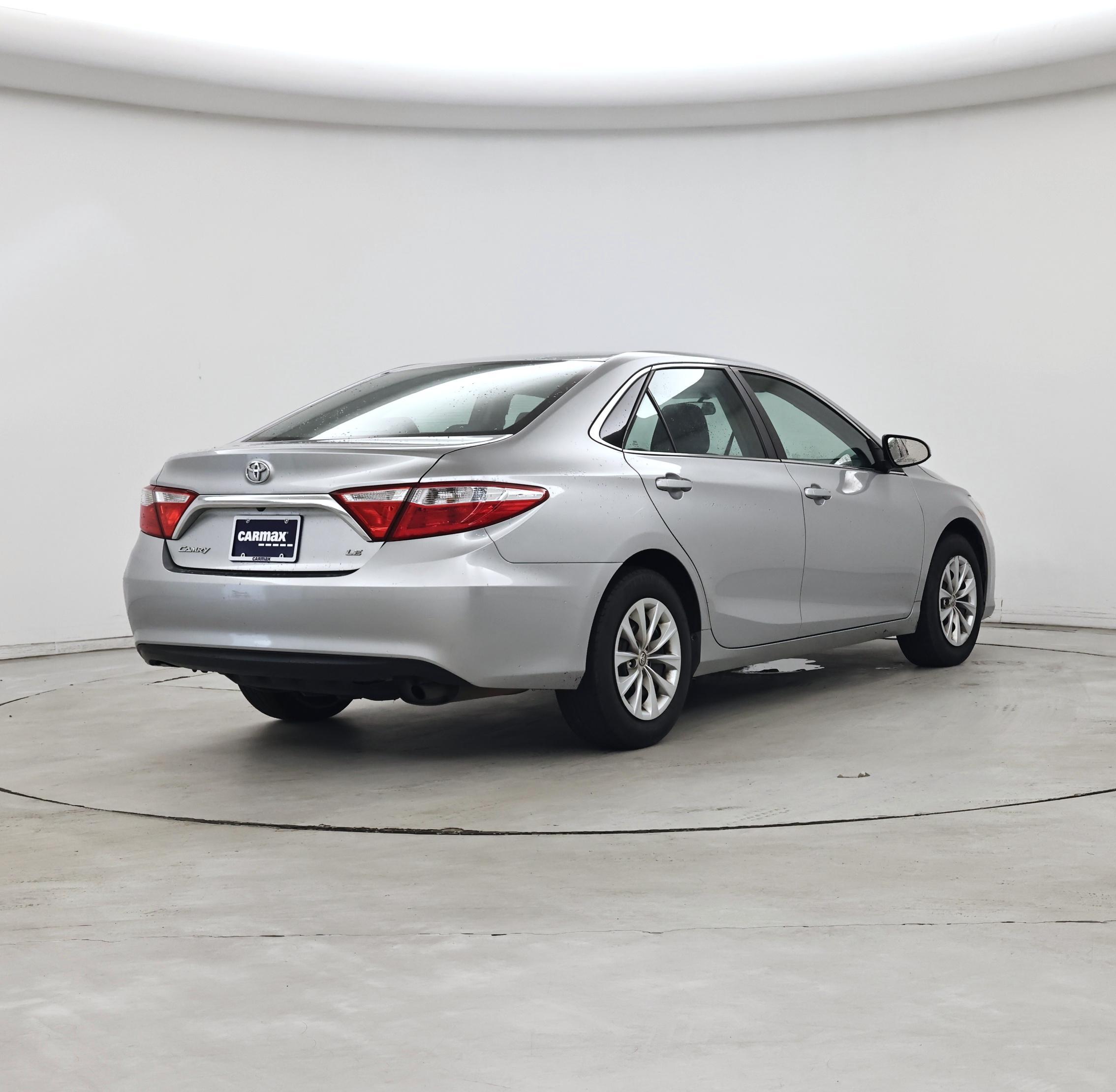Thumbnail: 2016 Toyota Camry - 8