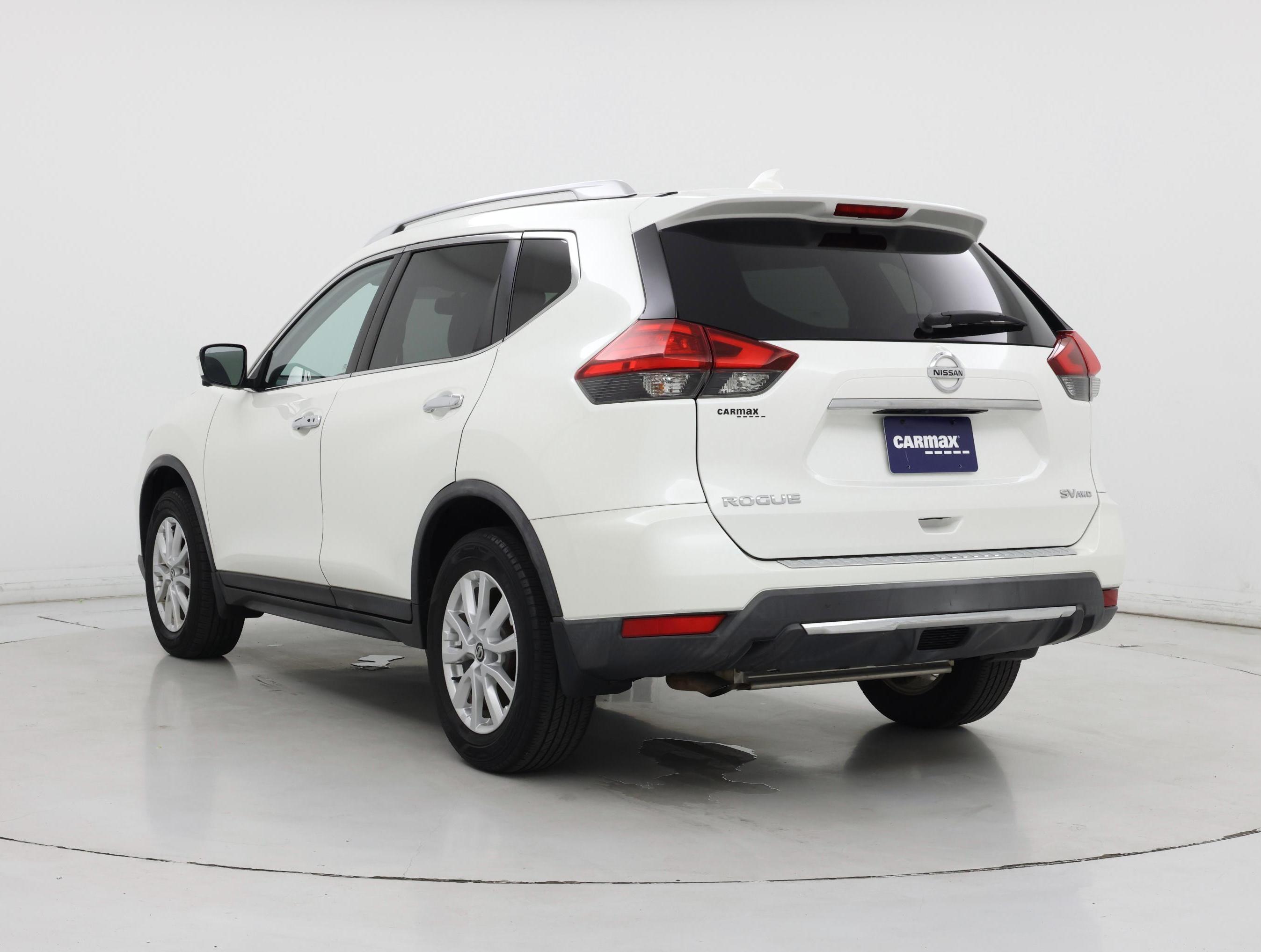 Thumbnail: 2017 Nissan Rogue - 2