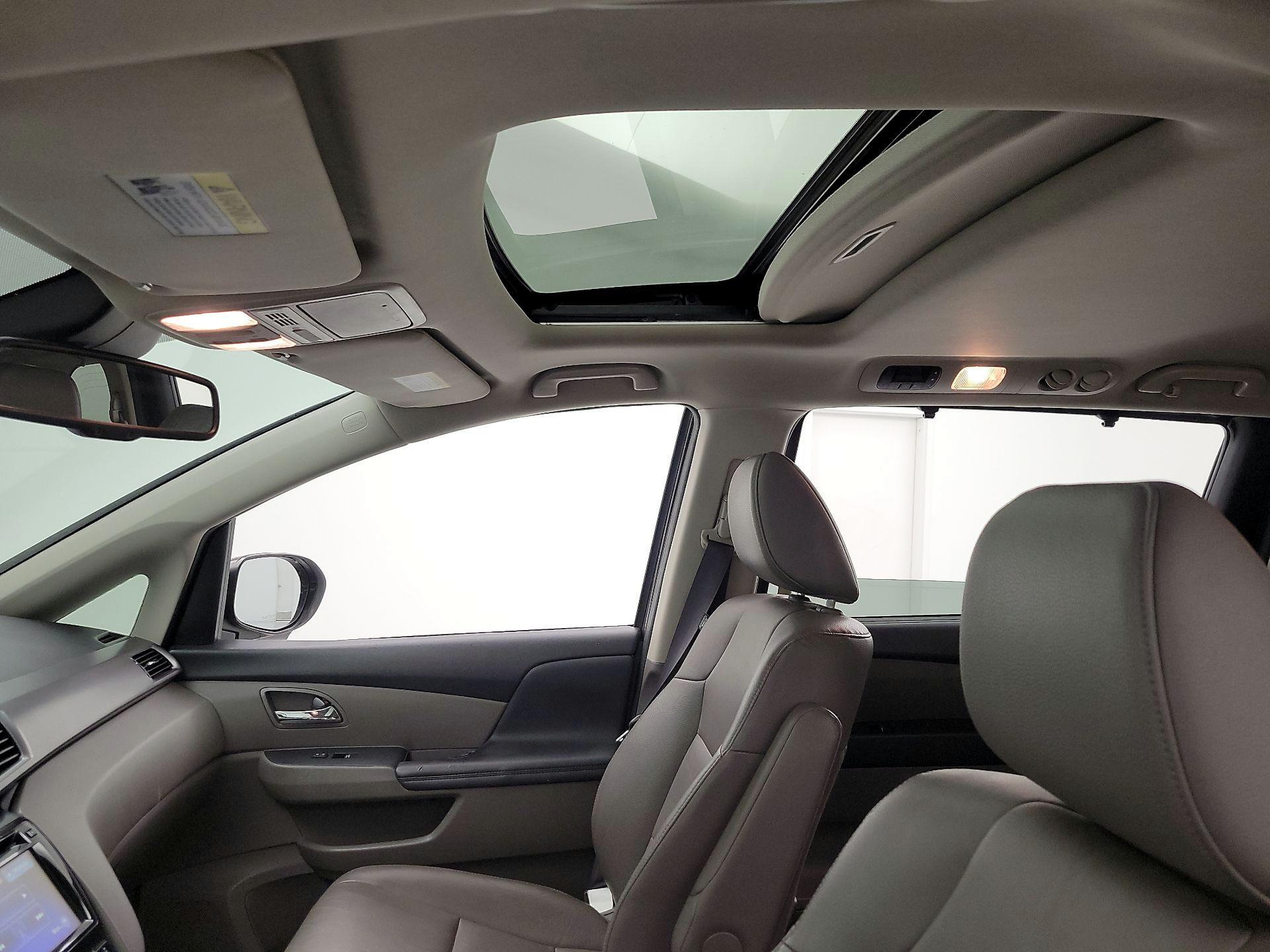 Thumbnail: 2014 Honda Odyssey - 20