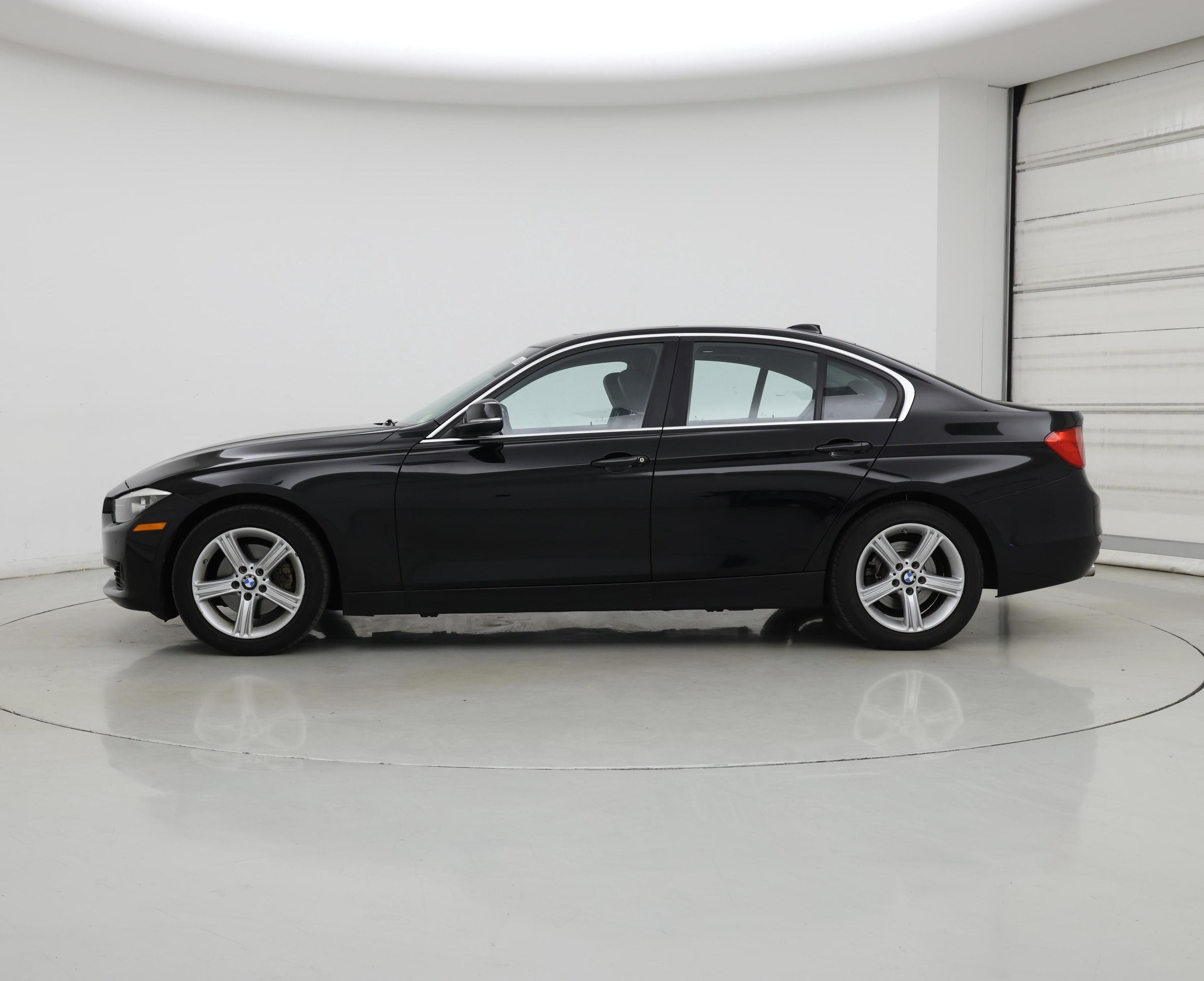 Thumbnail: 2015 BMW 3 Series - 3