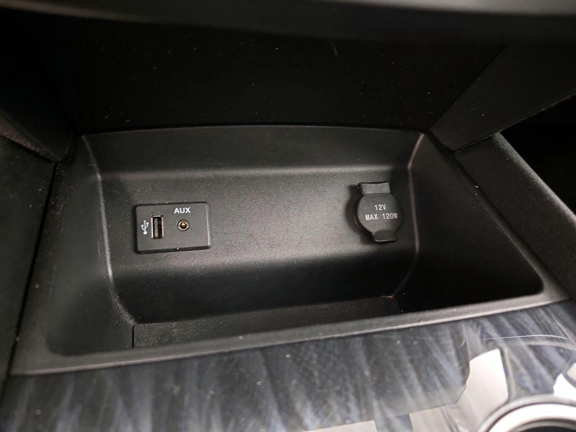 Thumbnail: 2016 Nissan Altima - 19