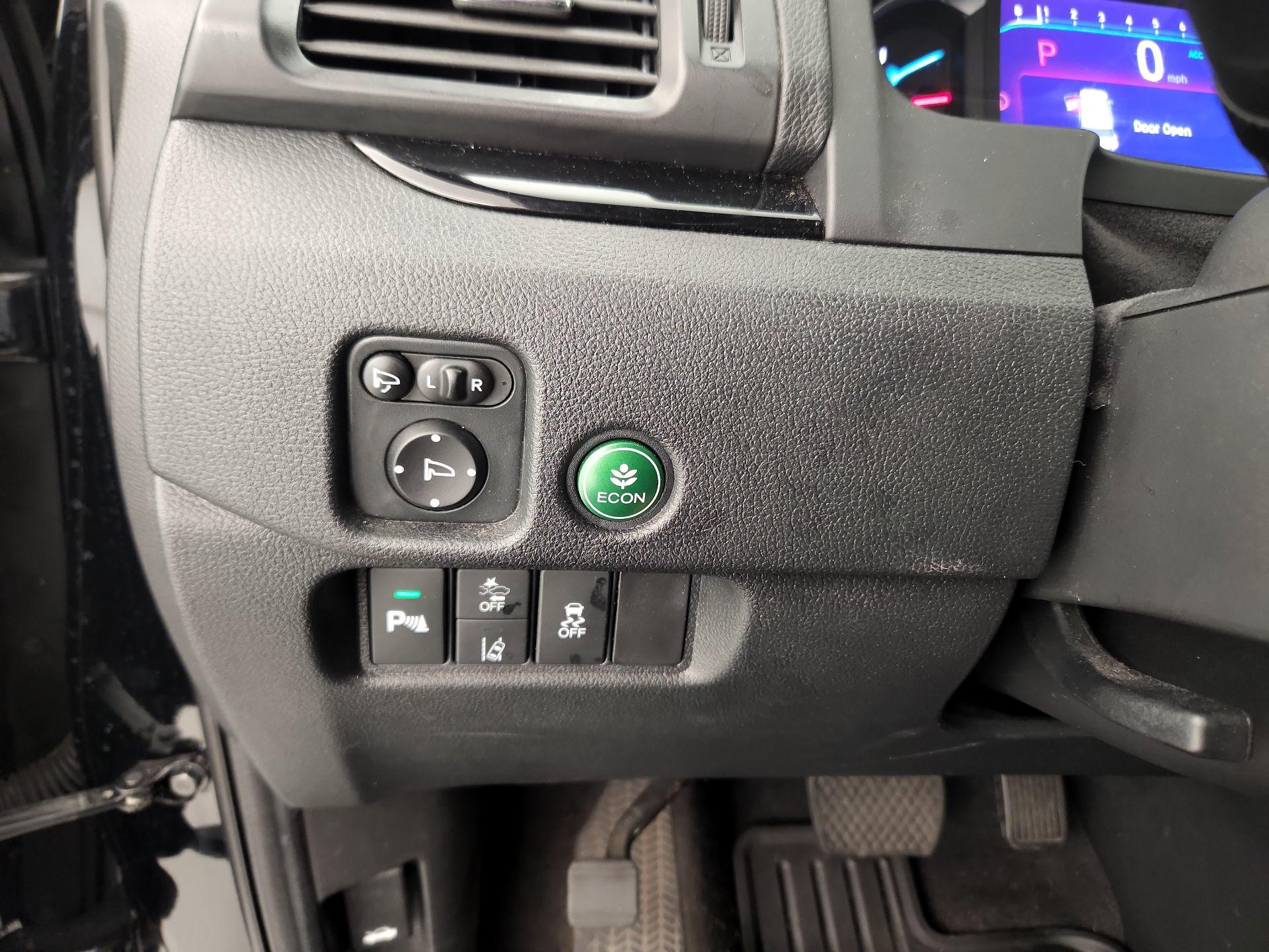 Thumbnail: 2020 Honda Passport - 13