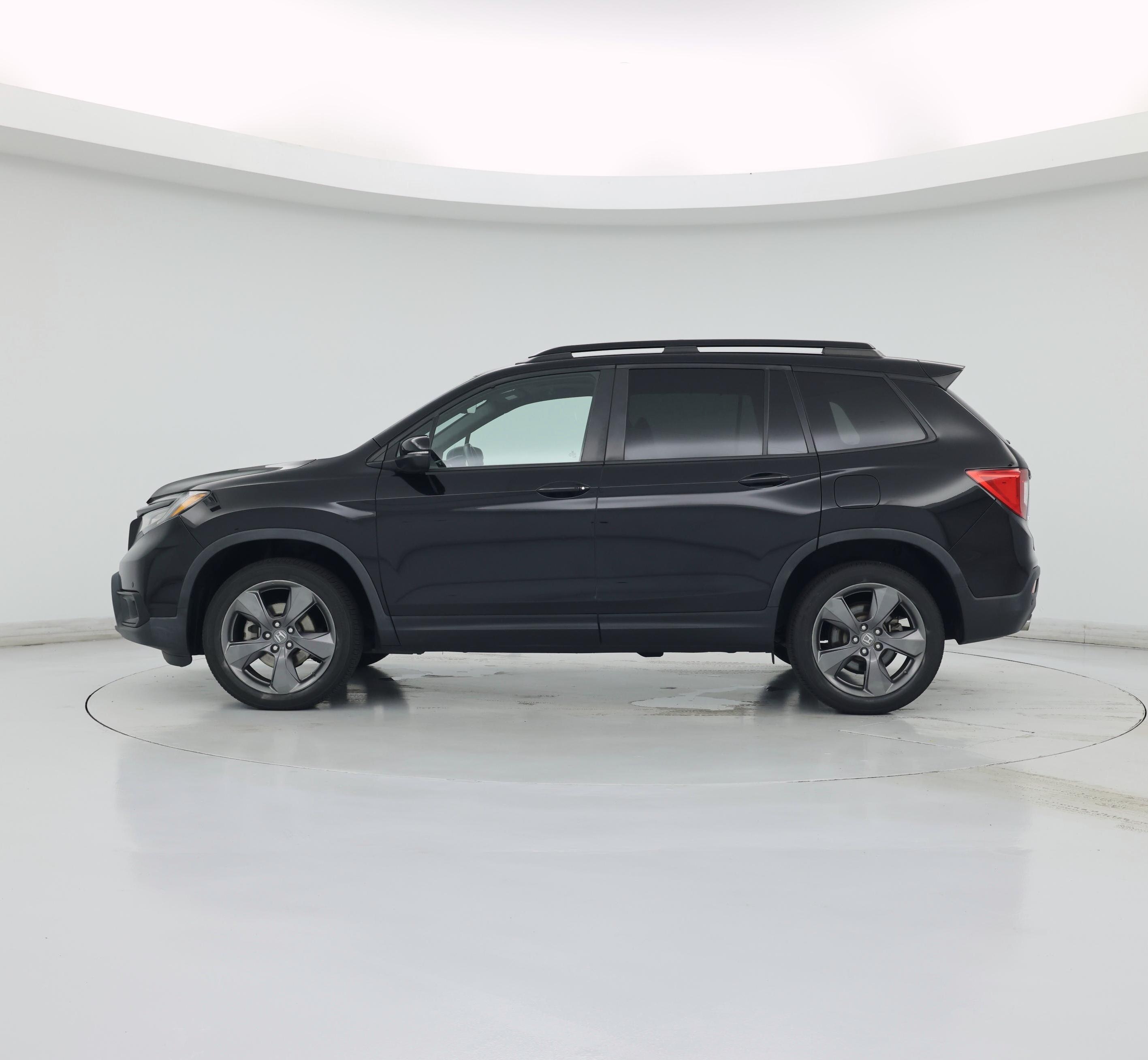 Thumbnail: 2020 Honda Passport - 3