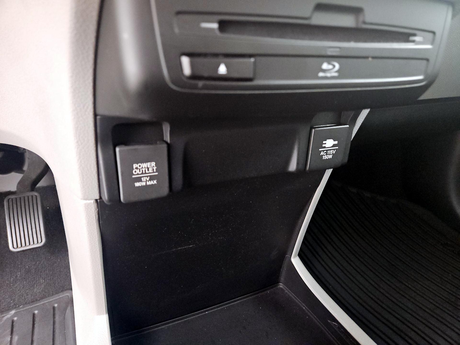 Thumbnail: 2019 Honda Odyssey - 17