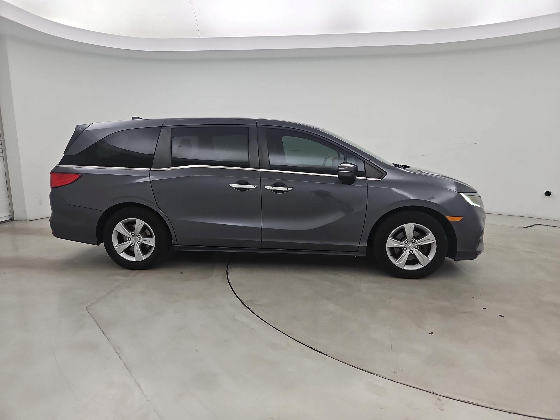 Thumbnail: 2019 Honda Odyssey - 4