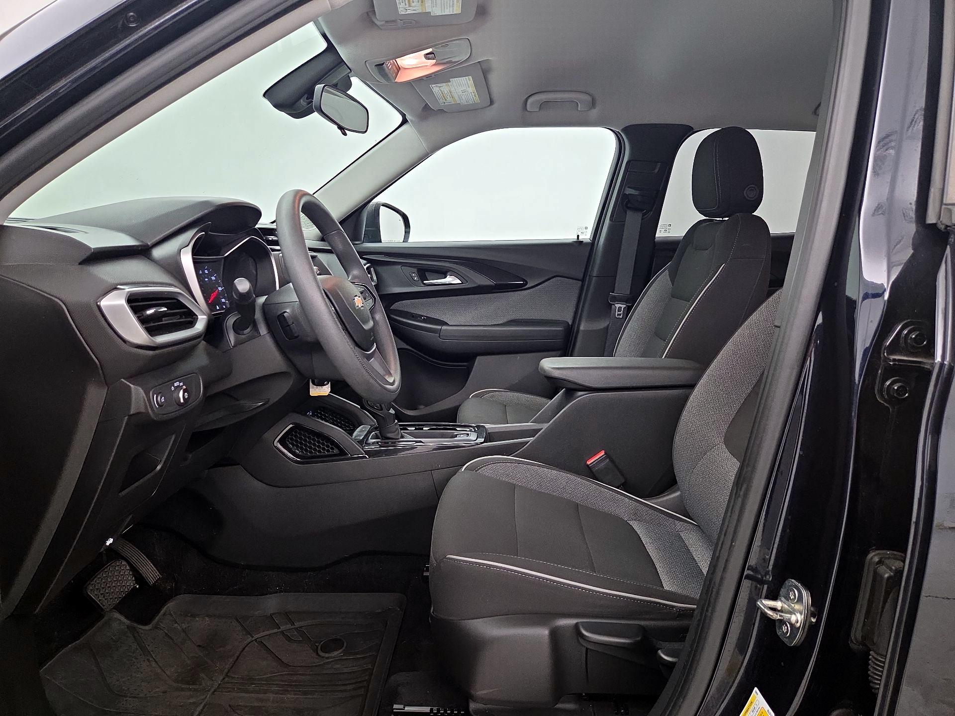 Thumbnail: 2021 Chevrolet TrailBlazer - 11