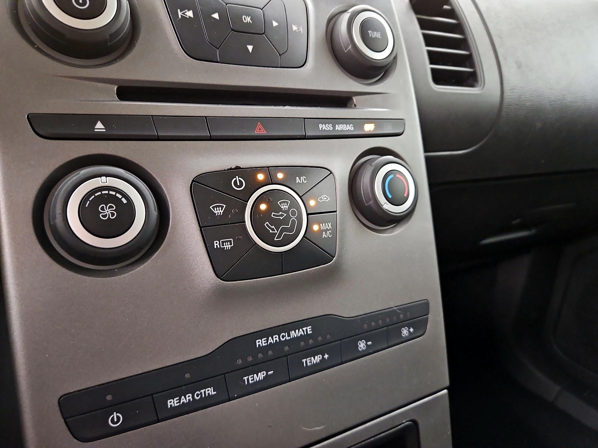 Thumbnail: 2014 Ford Flex - 15