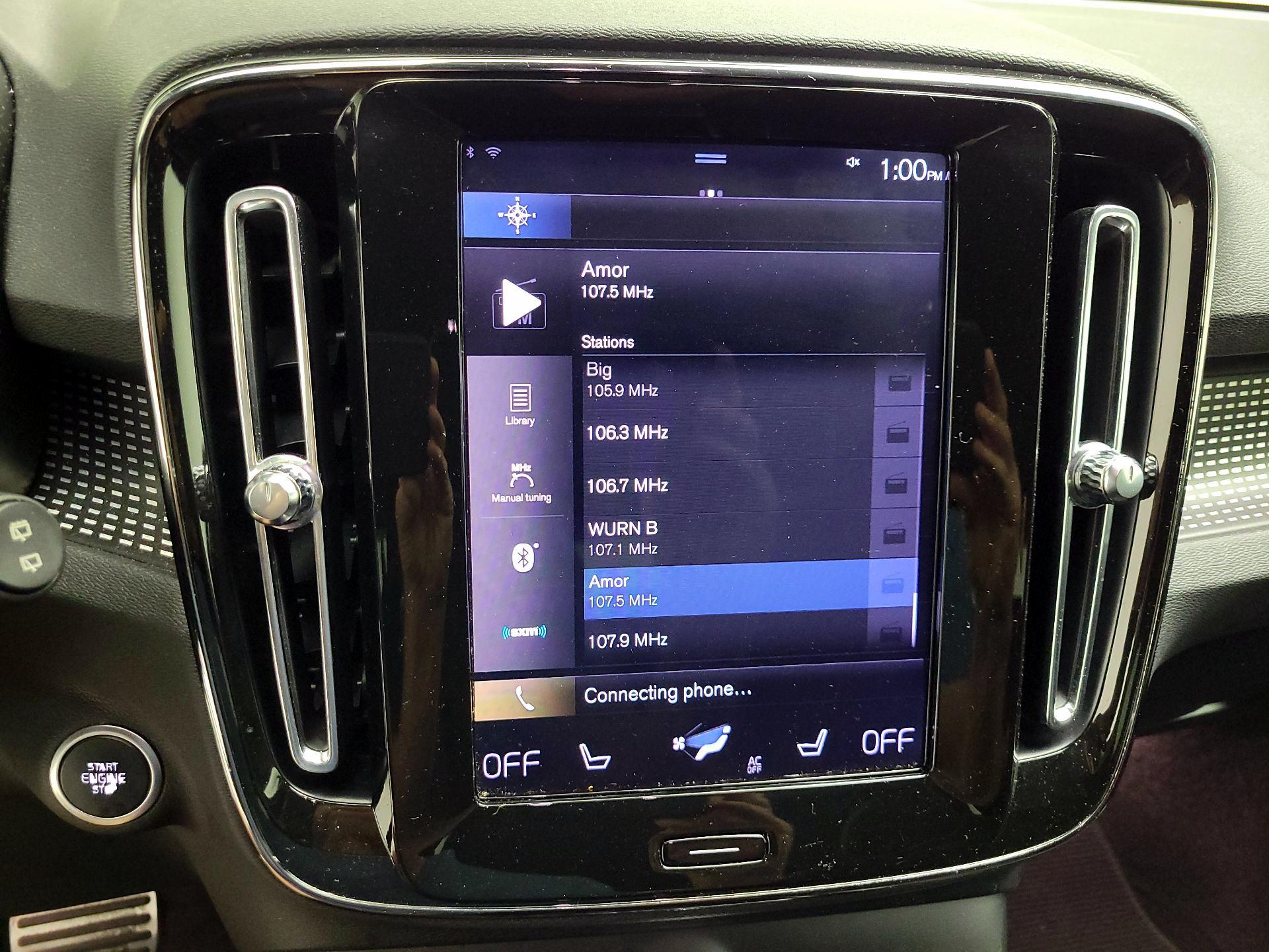 Thumbnail: 2019 Volvo XC40 - 16