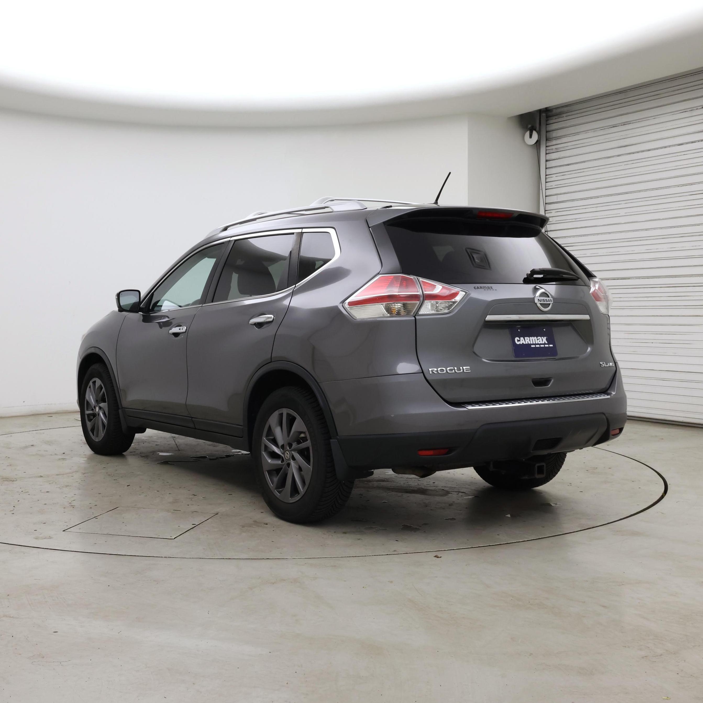 Thumbnail: 2016 Nissan Rogue - 2