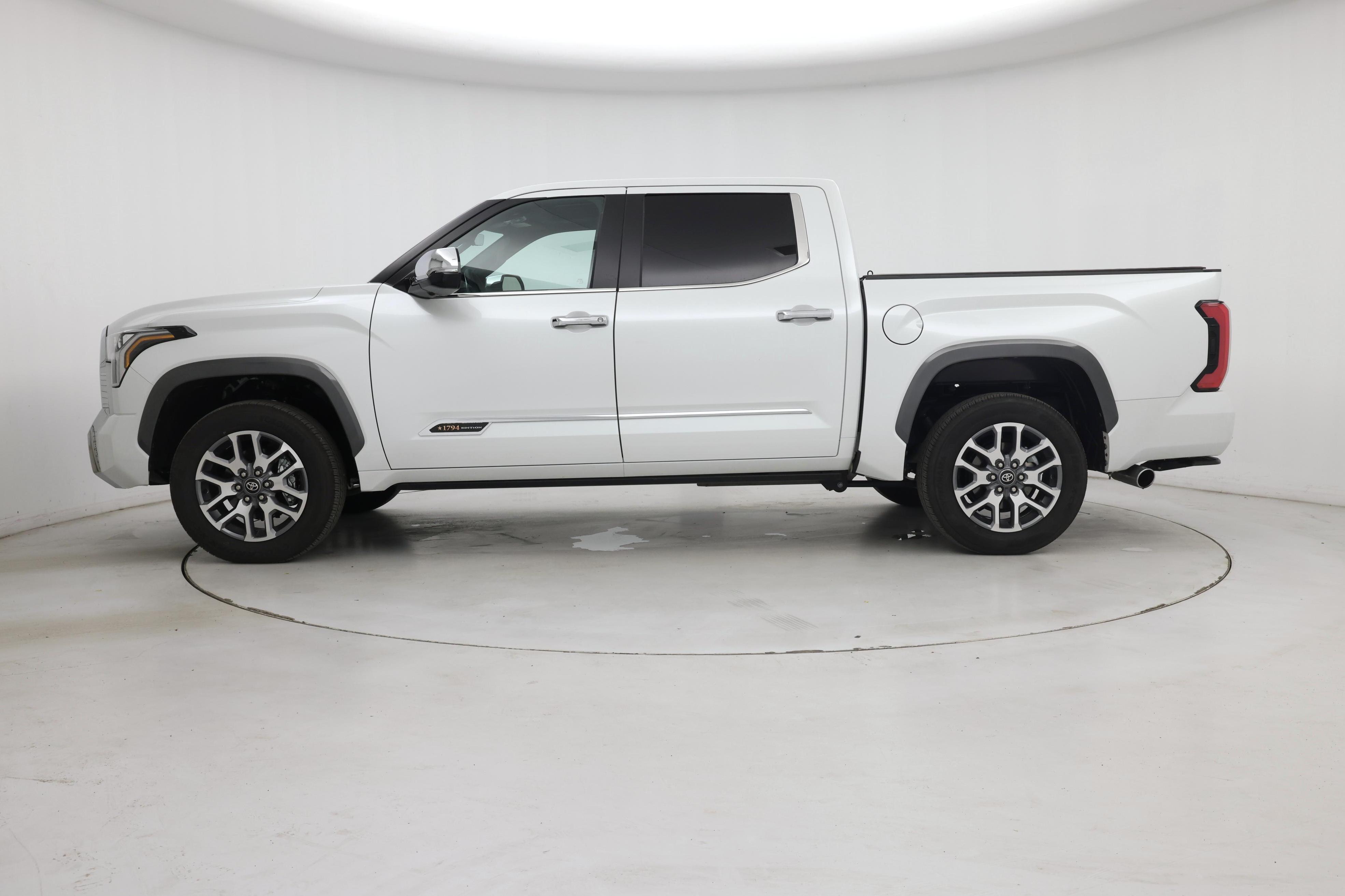 Thumbnail: 2026 Toyota Tundra - 3