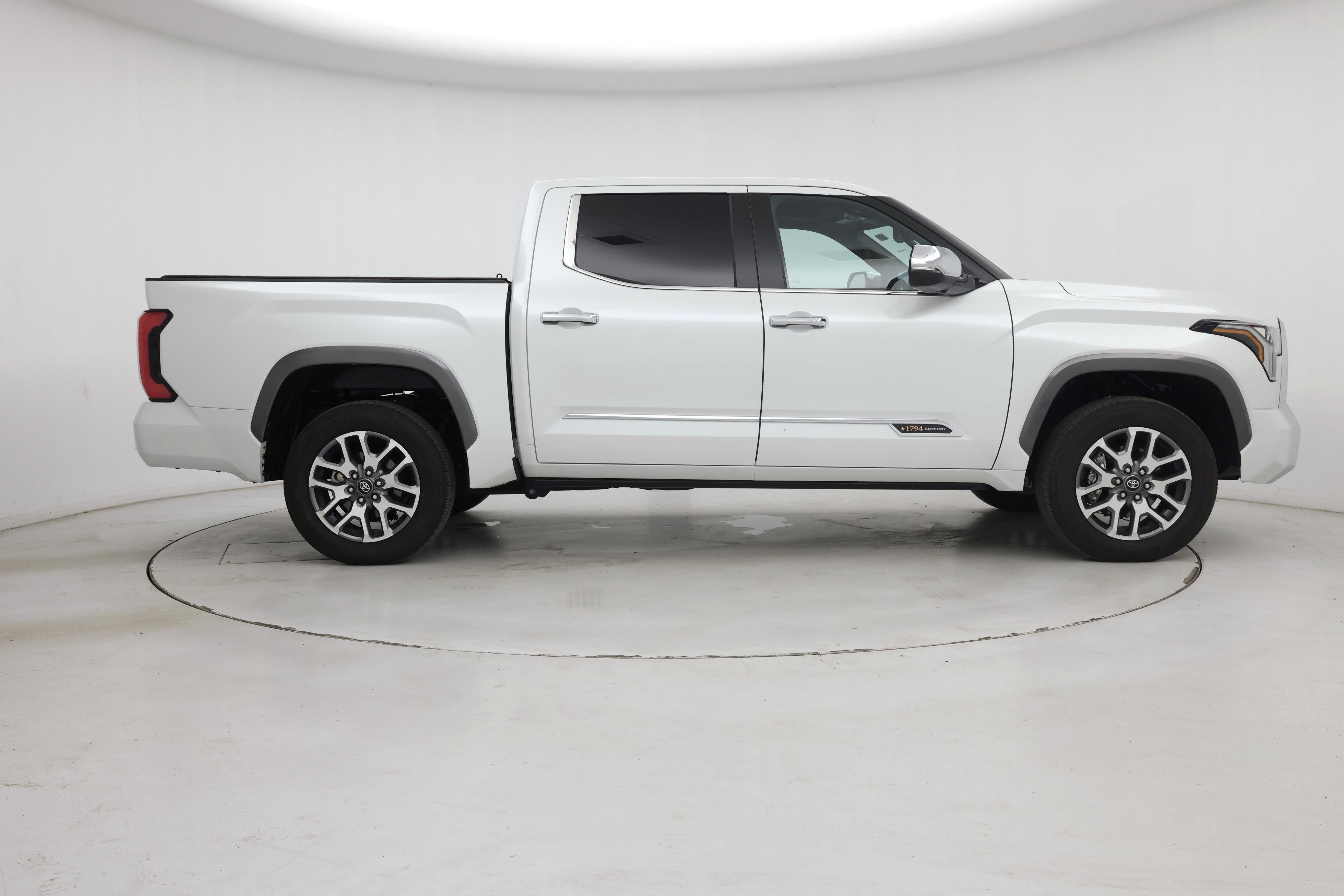 Thumbnail: 2026 Toyota Tundra - 7
