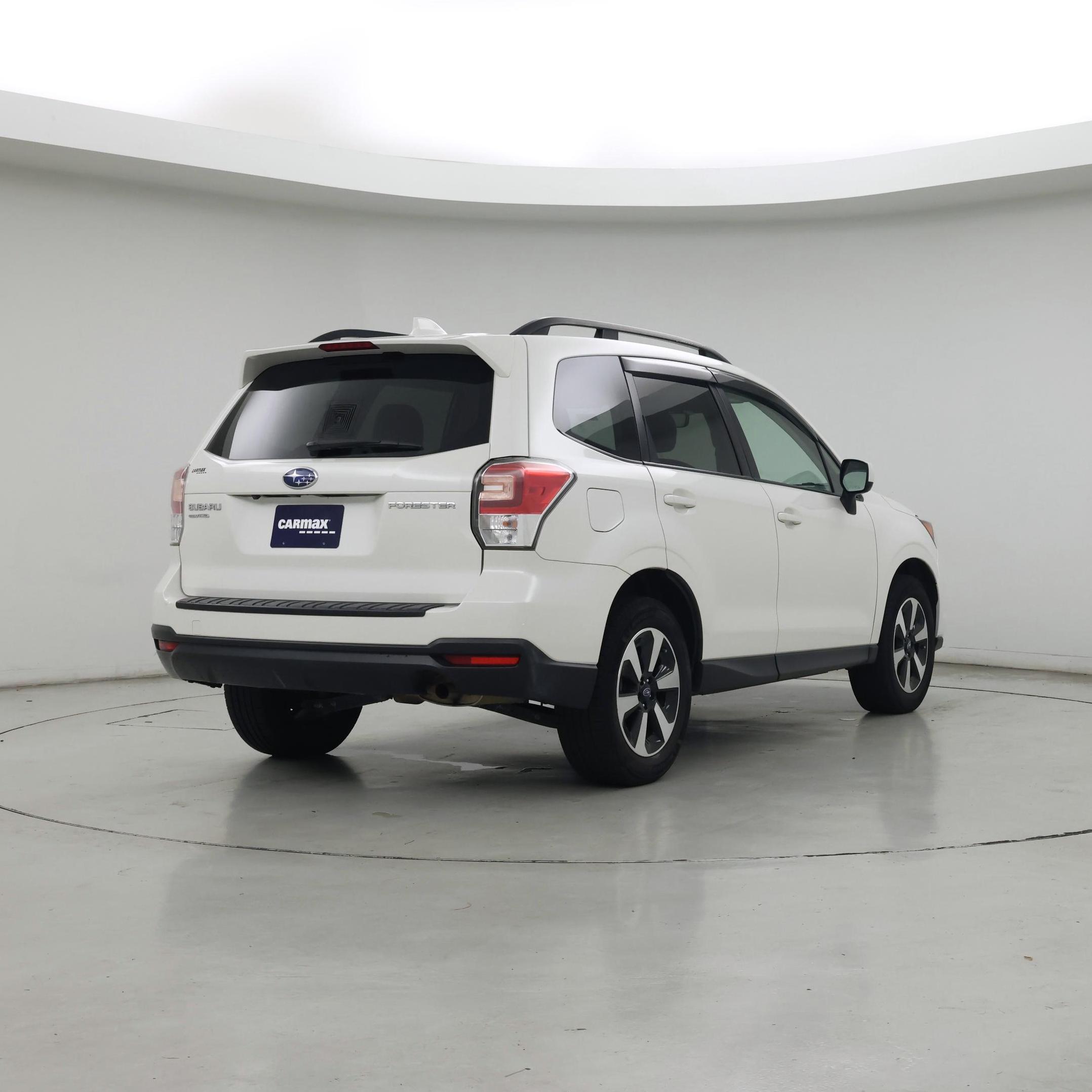 Thumbnail: 2018 Subaru Forester - 8