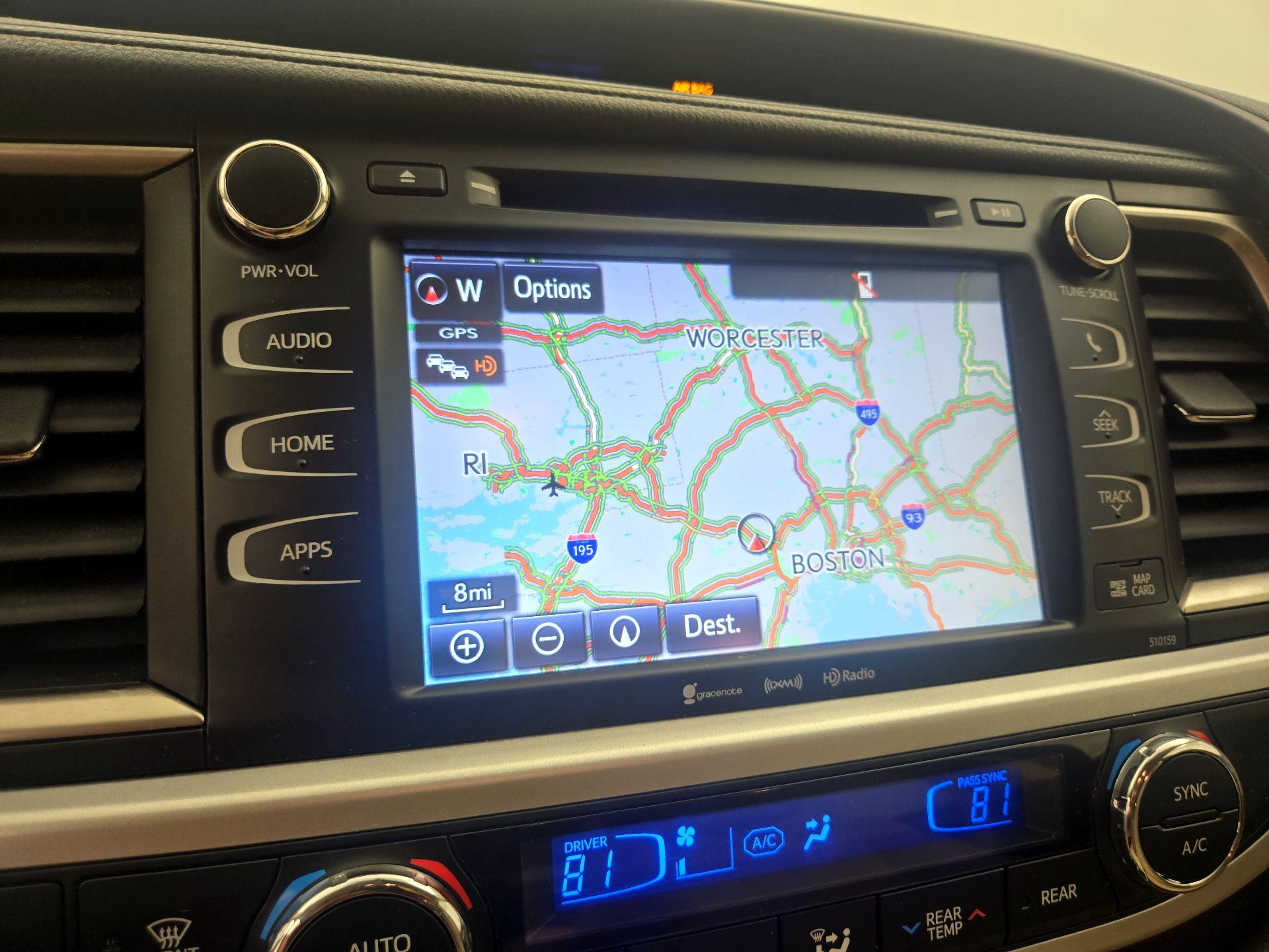 Thumbnail: 2016 Toyota Highlander - 14