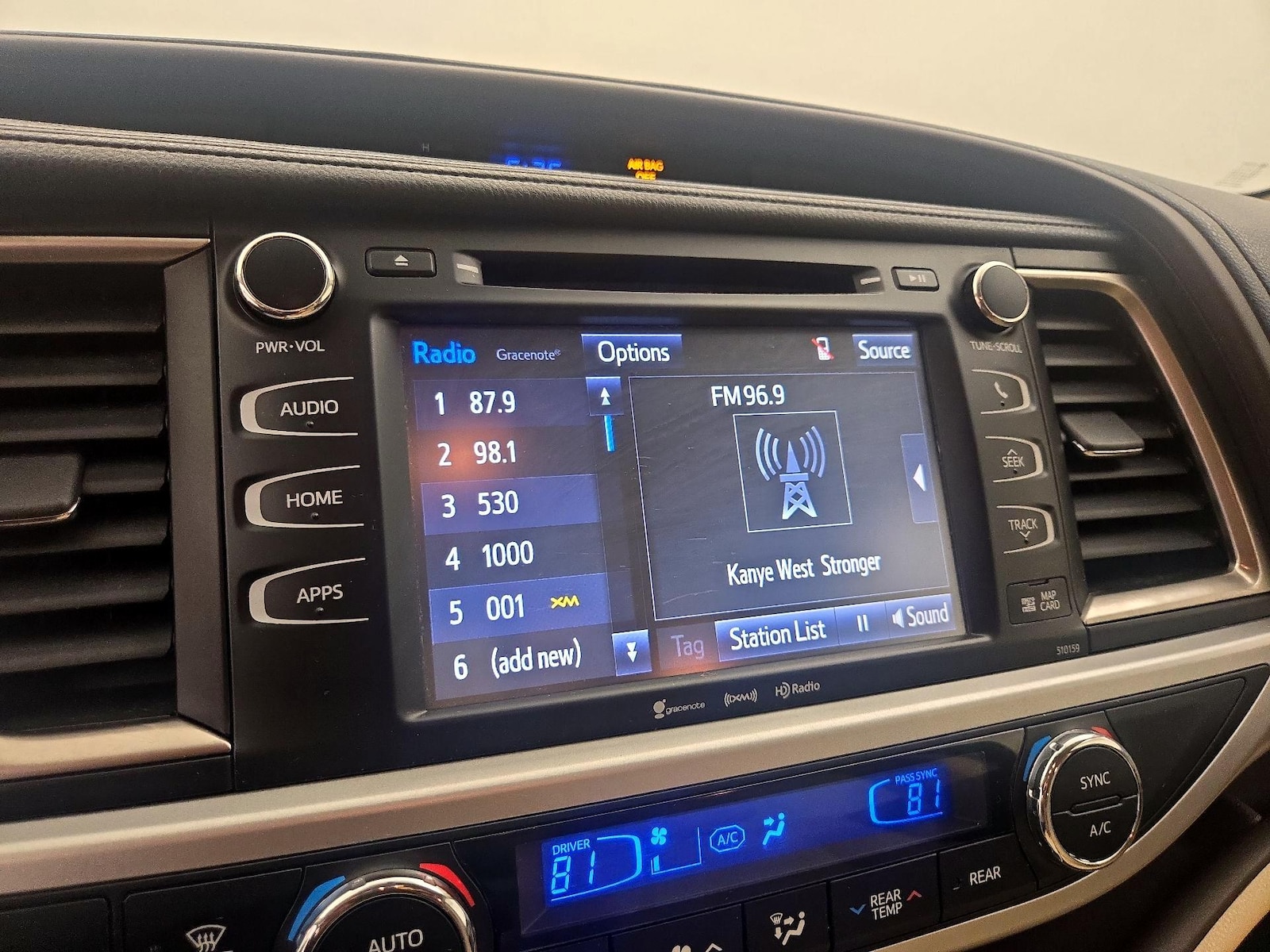 2016 Toyota Highlander XLE - Photo 17