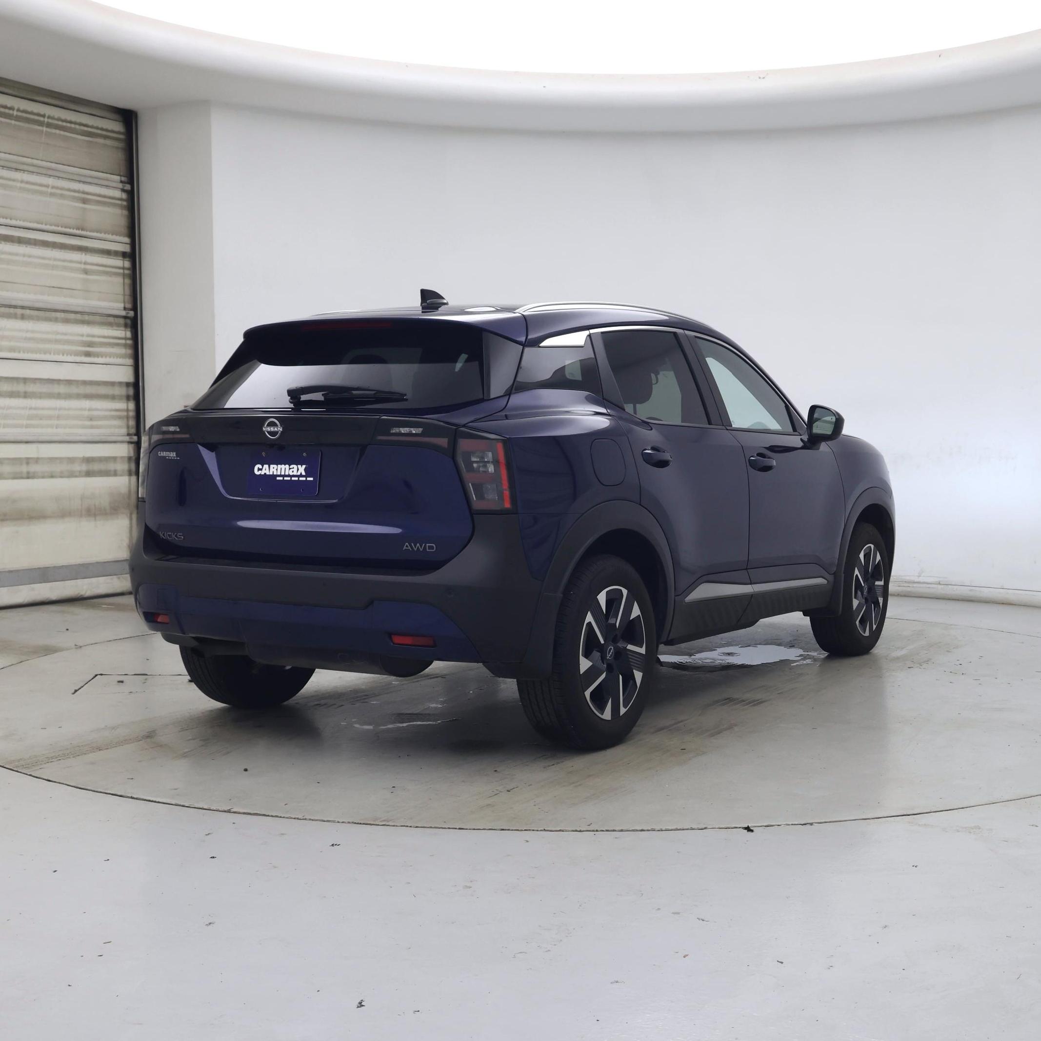 Thumbnail: 2026 Nissan Kicks - 8