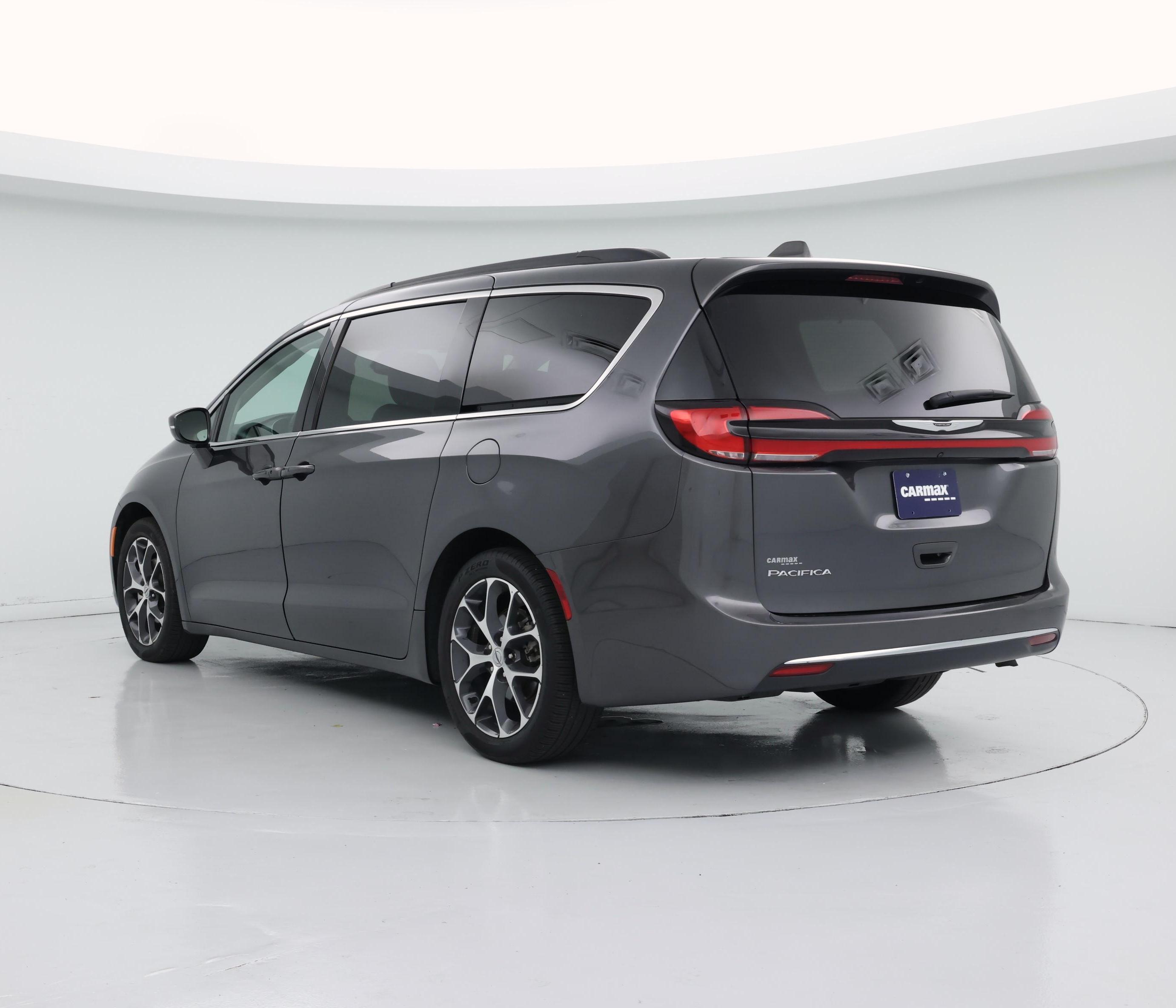 Thumbnail: 2022 Chrysler Pacifica - 2