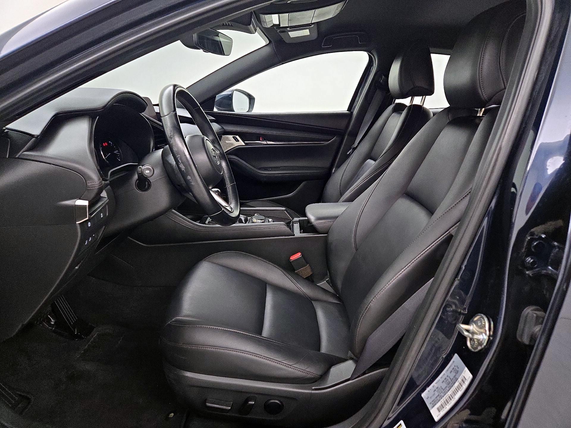 Thumbnail: 2020 Mazda Mazda3 - 11