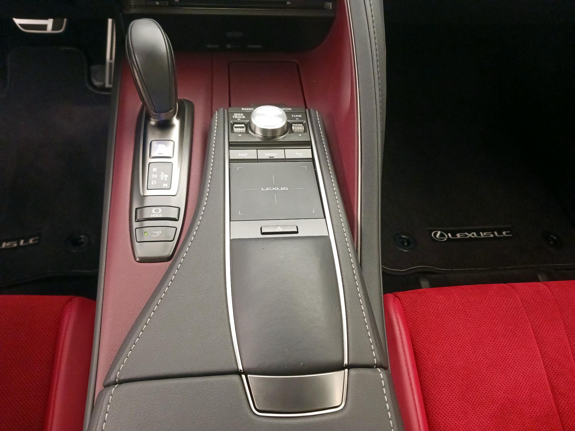 Thumbnail: 2022 Lexus LC - 18
