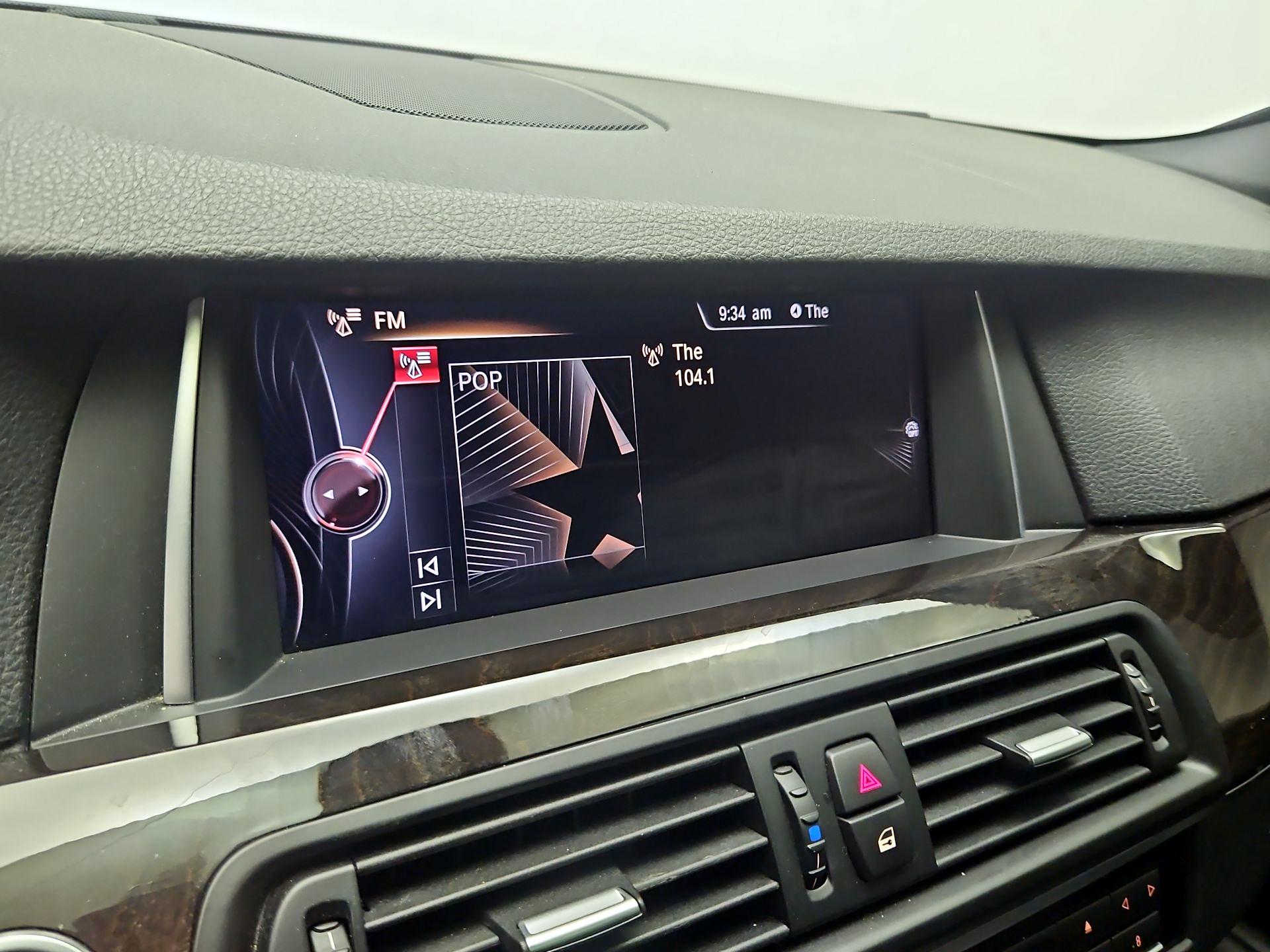 Thumbnail: 2015 BMW 5 Series - 16