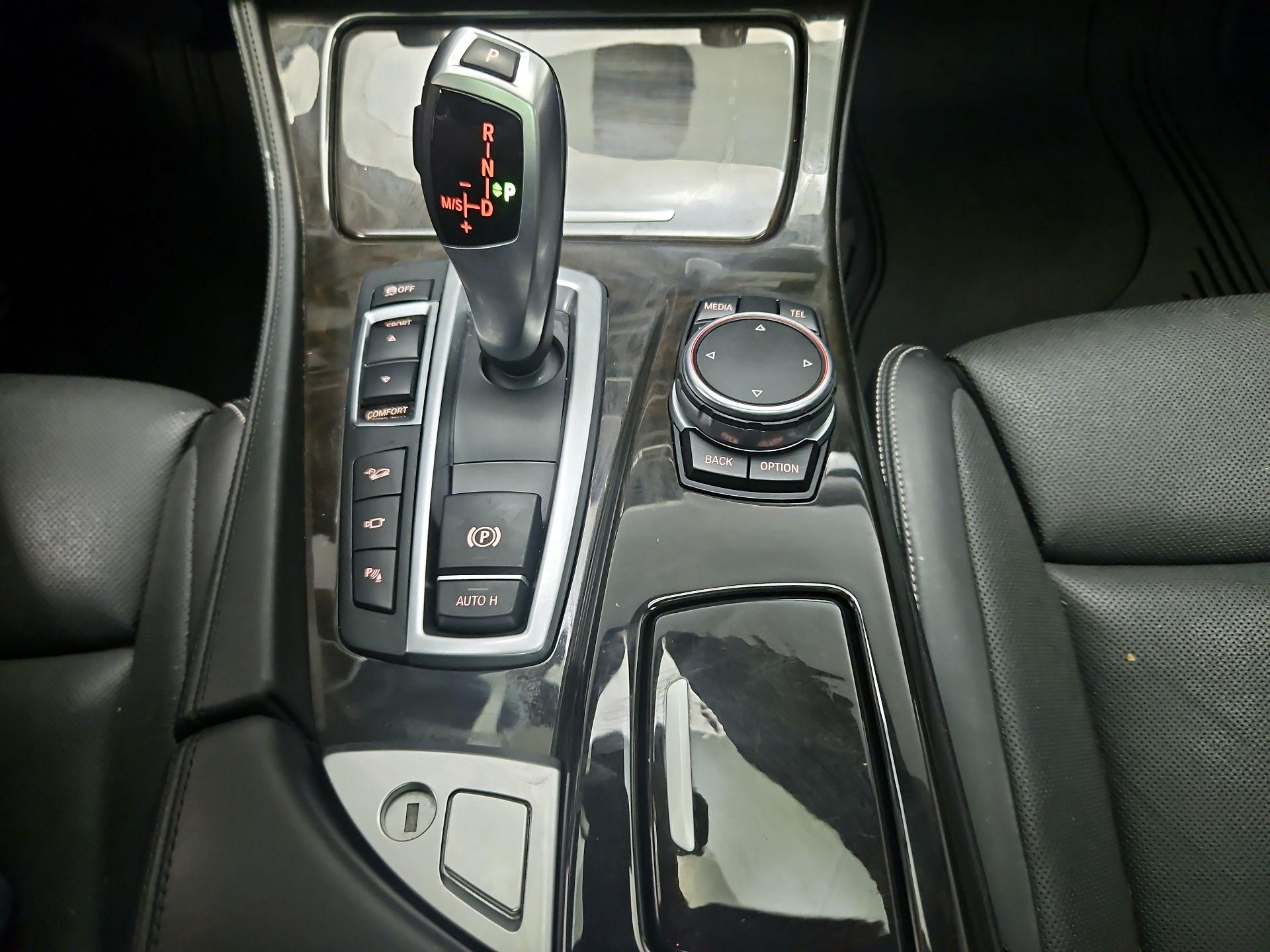 Thumbnail: 2015 BMW 5 Series - 18