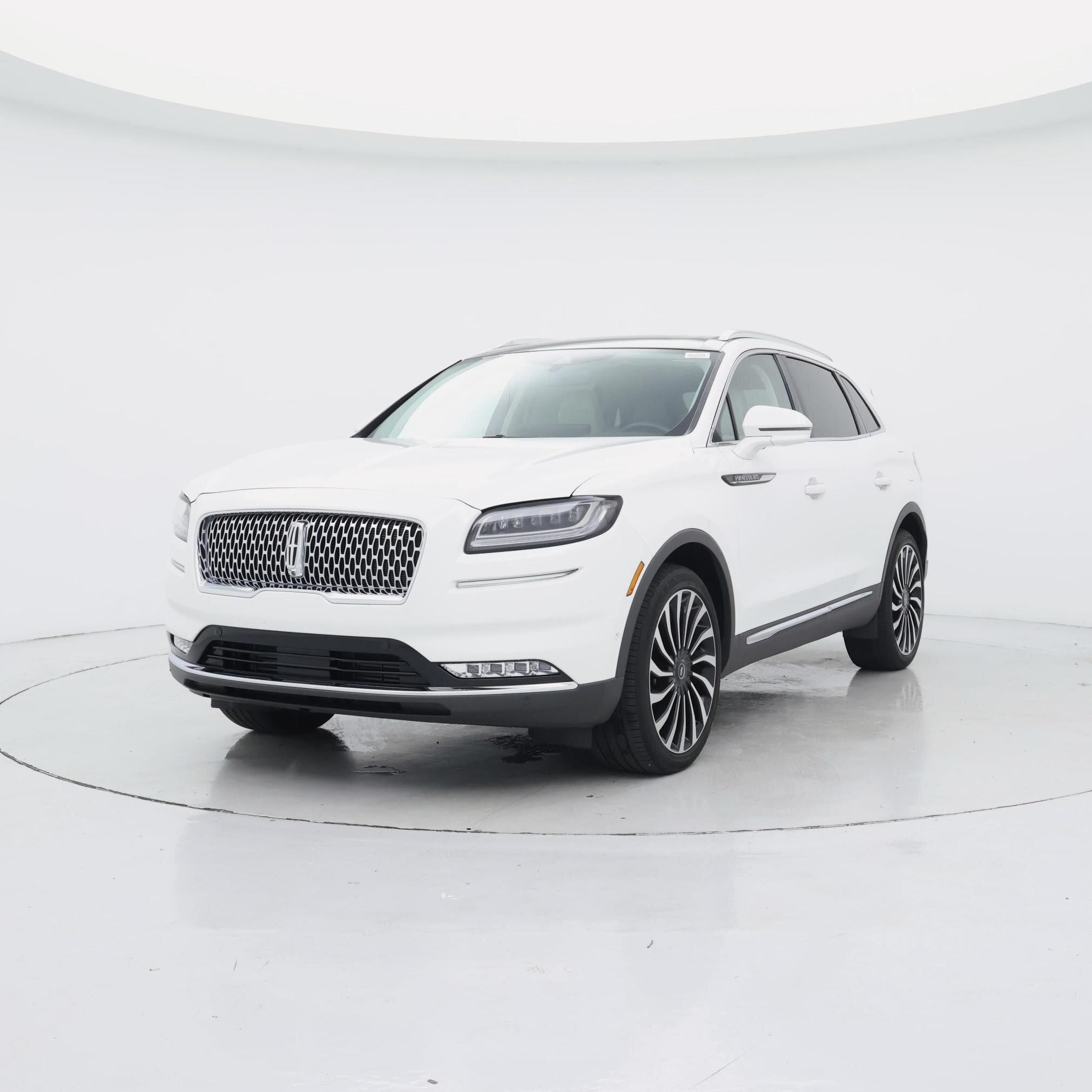 Thumbnail: 2022 Lincoln Nautilus - 4