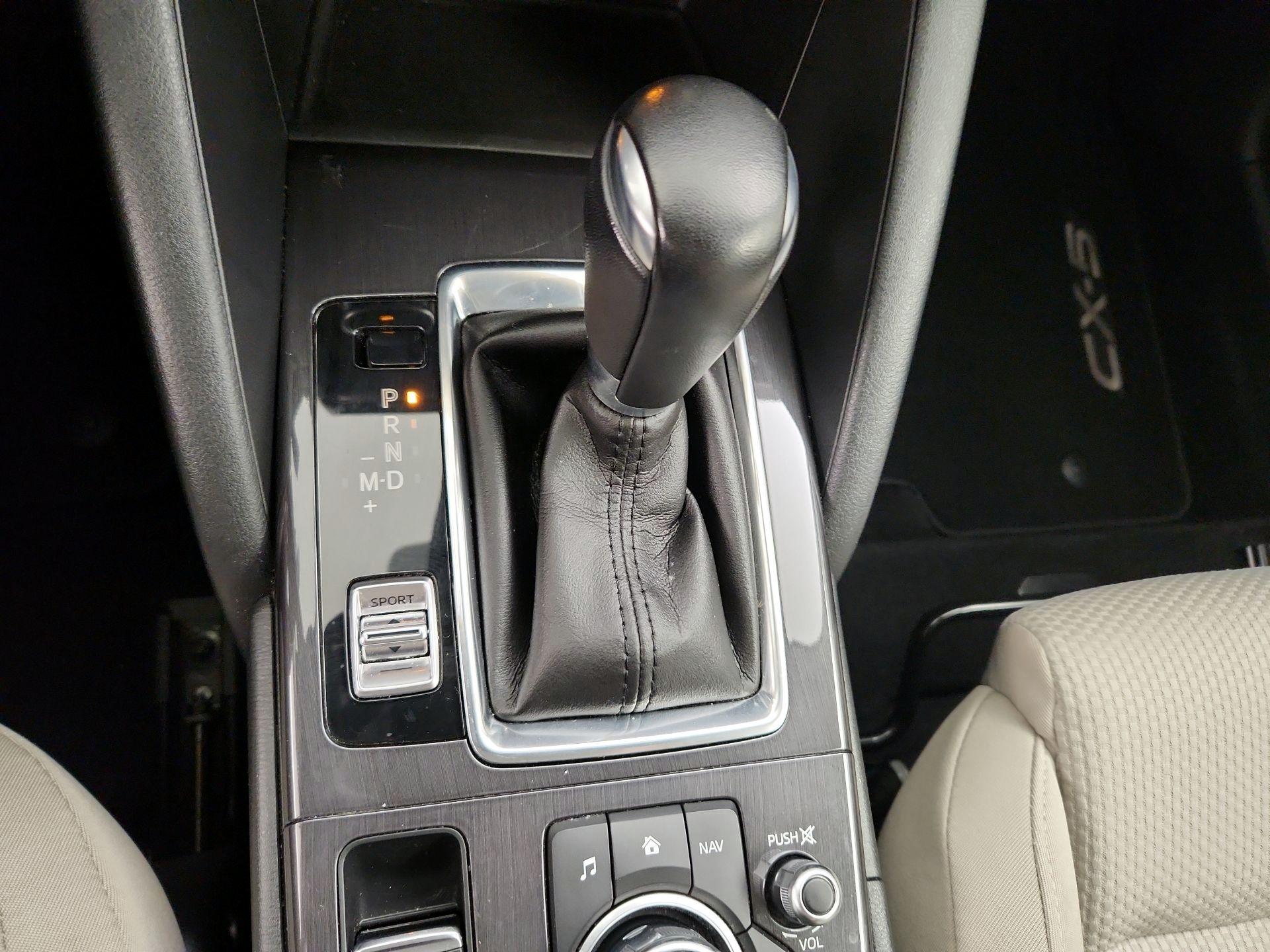 Thumbnail: 2016 Mazda CX-5 - 18