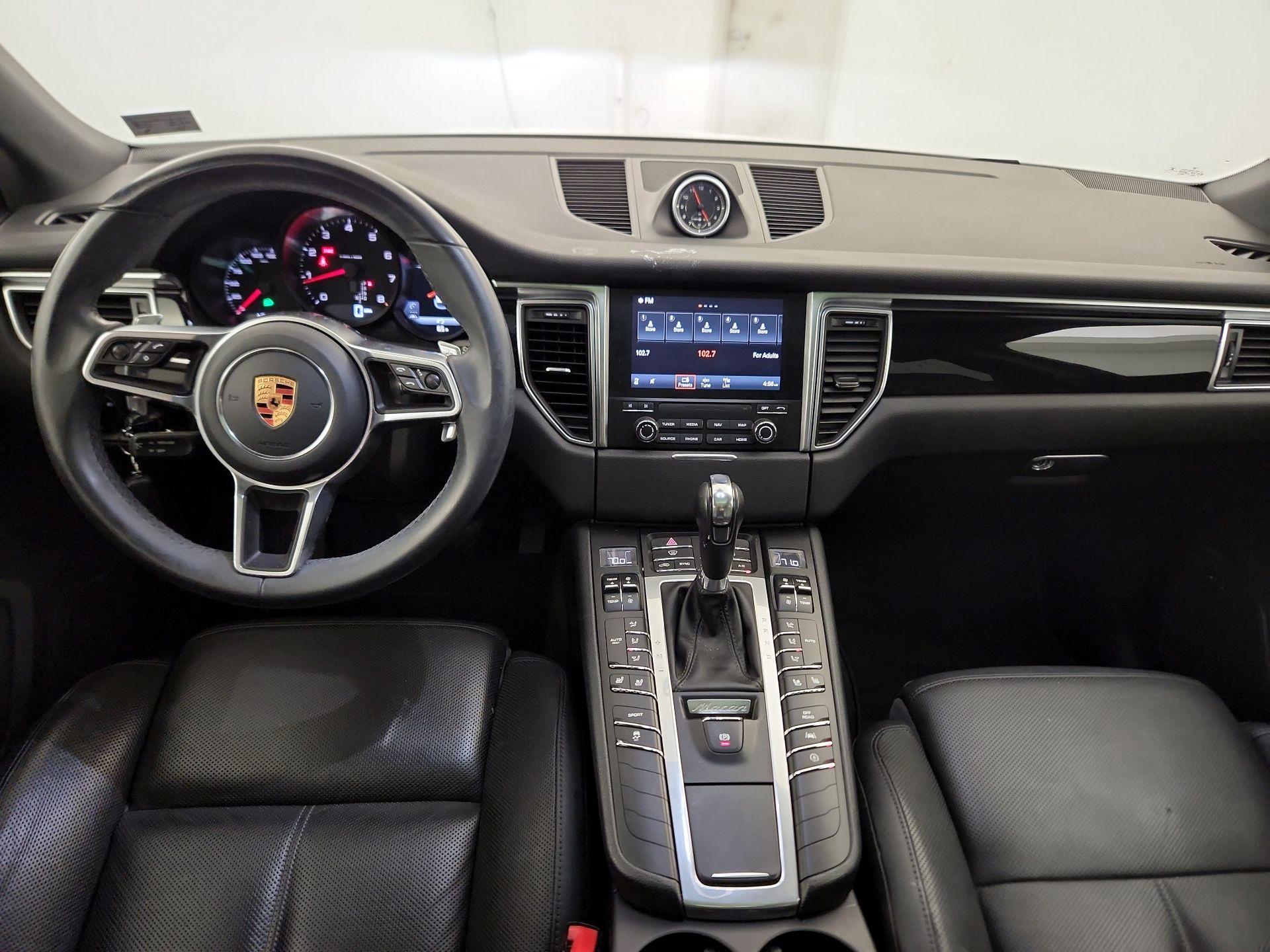 Thumbnail: 2018 Porsche Macan - 9