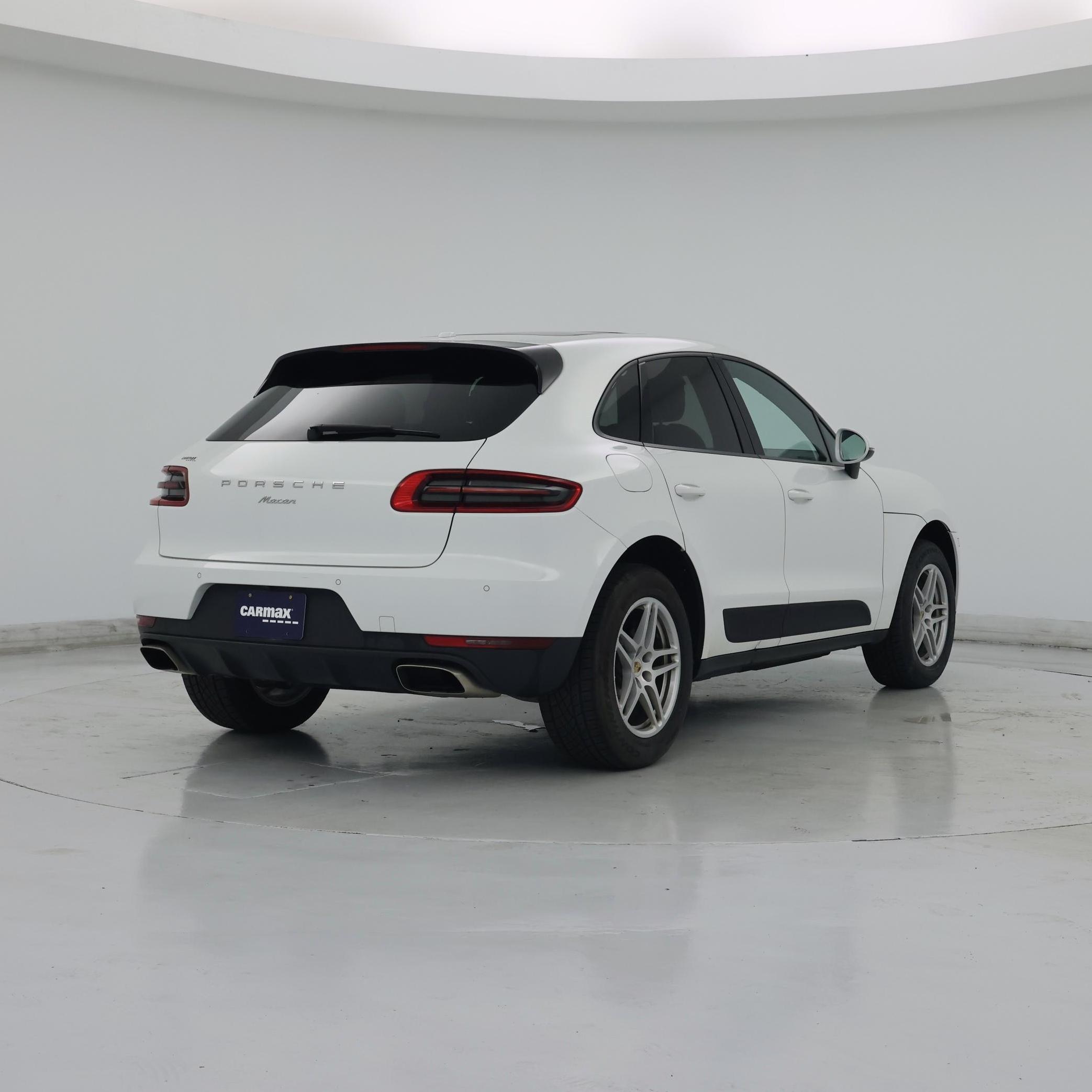 Thumbnail: 2018 Porsche Macan - 8