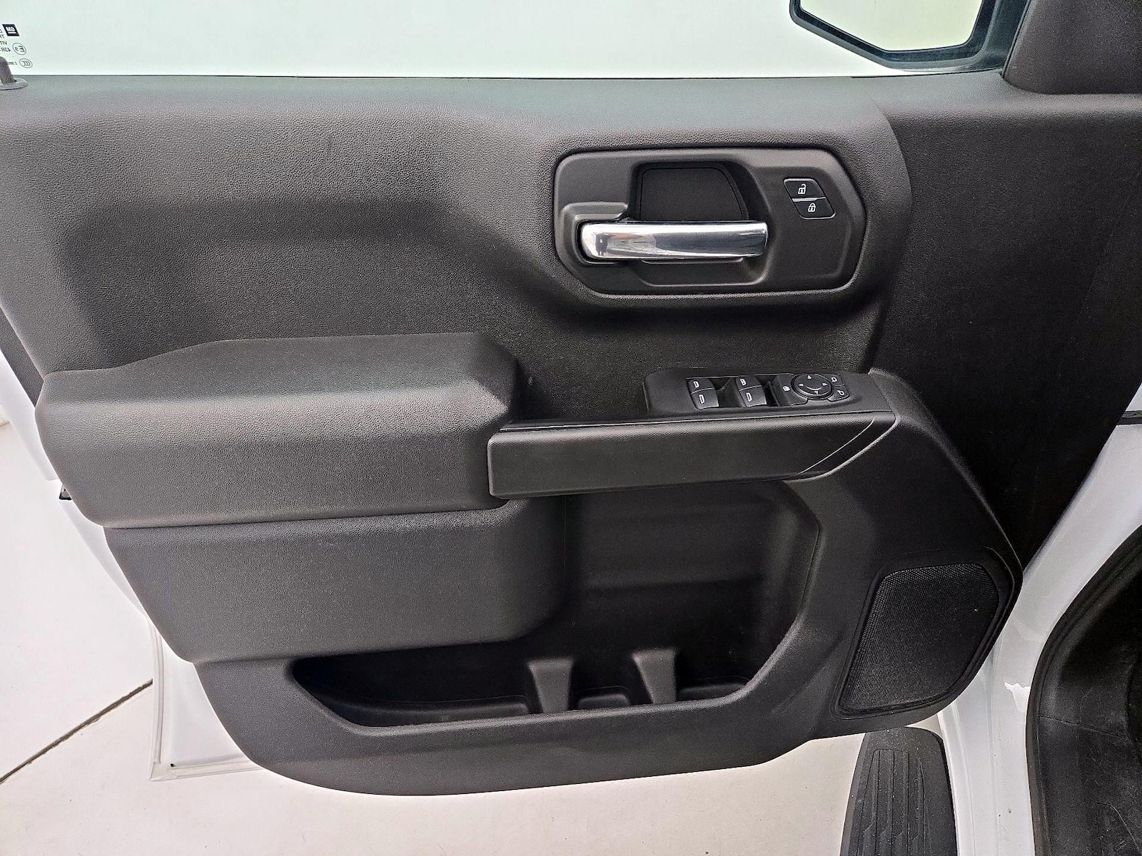 2024 Chevrolet Silverado 1500 Custom - Photo 13