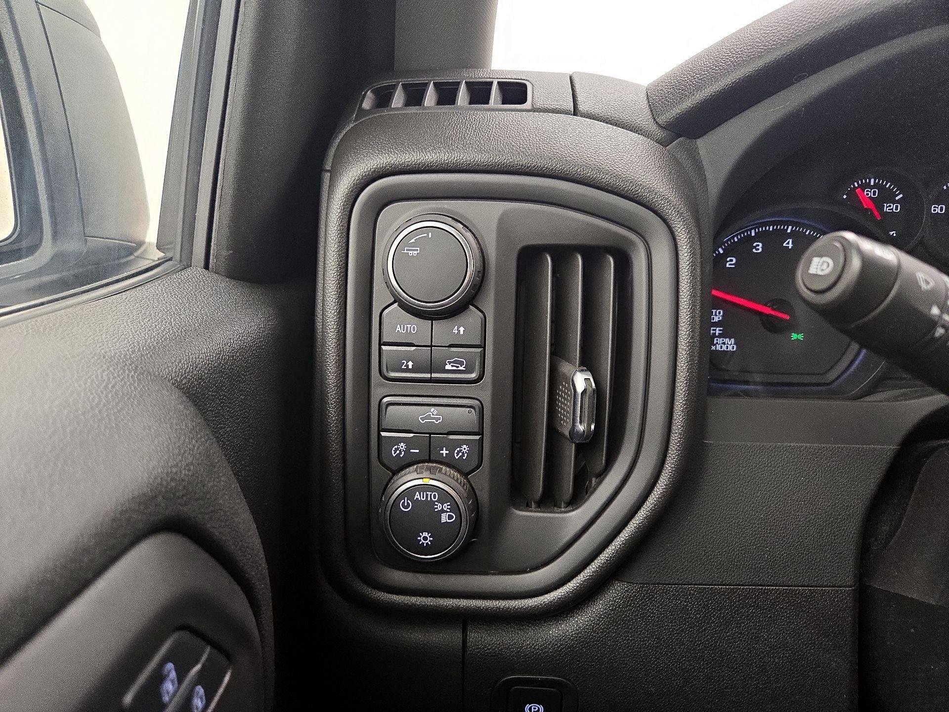 Thumbnail: 2024 Chevrolet Silverado 1500 - 13