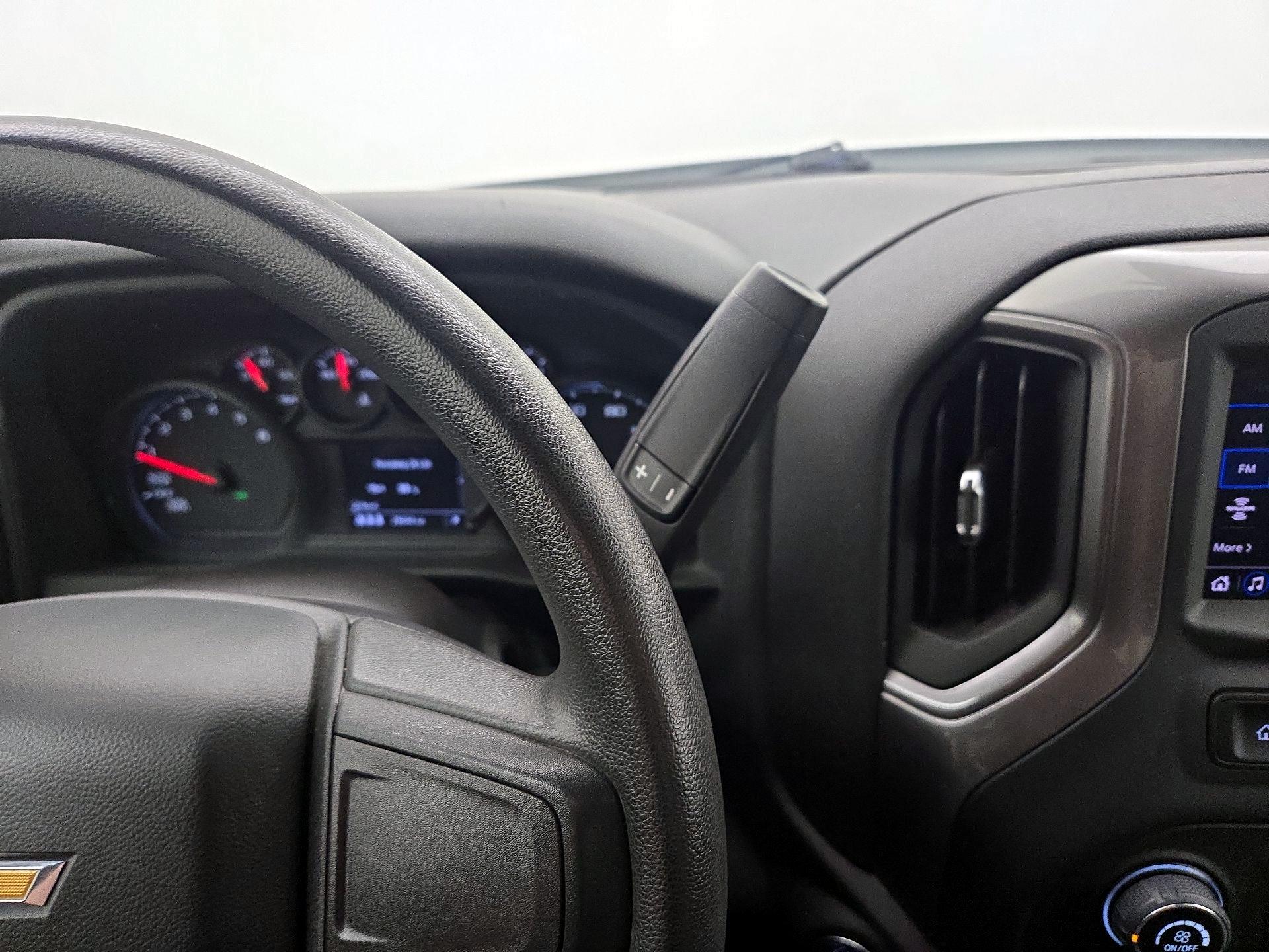Thumbnail: 2024 Chevrolet Silverado 1500 - 17
