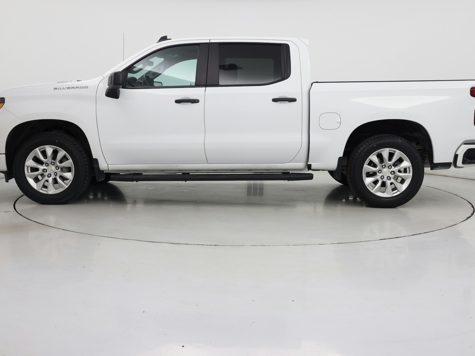 2024 Chevrolet Silverado 1500 Custom - Photo 4