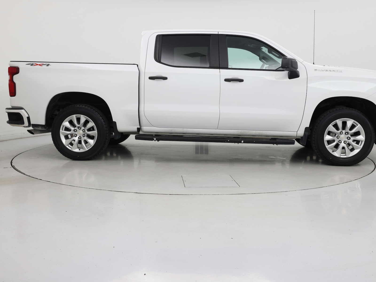 2024 Chevrolet Silverado 1500 Custom - Photo 8