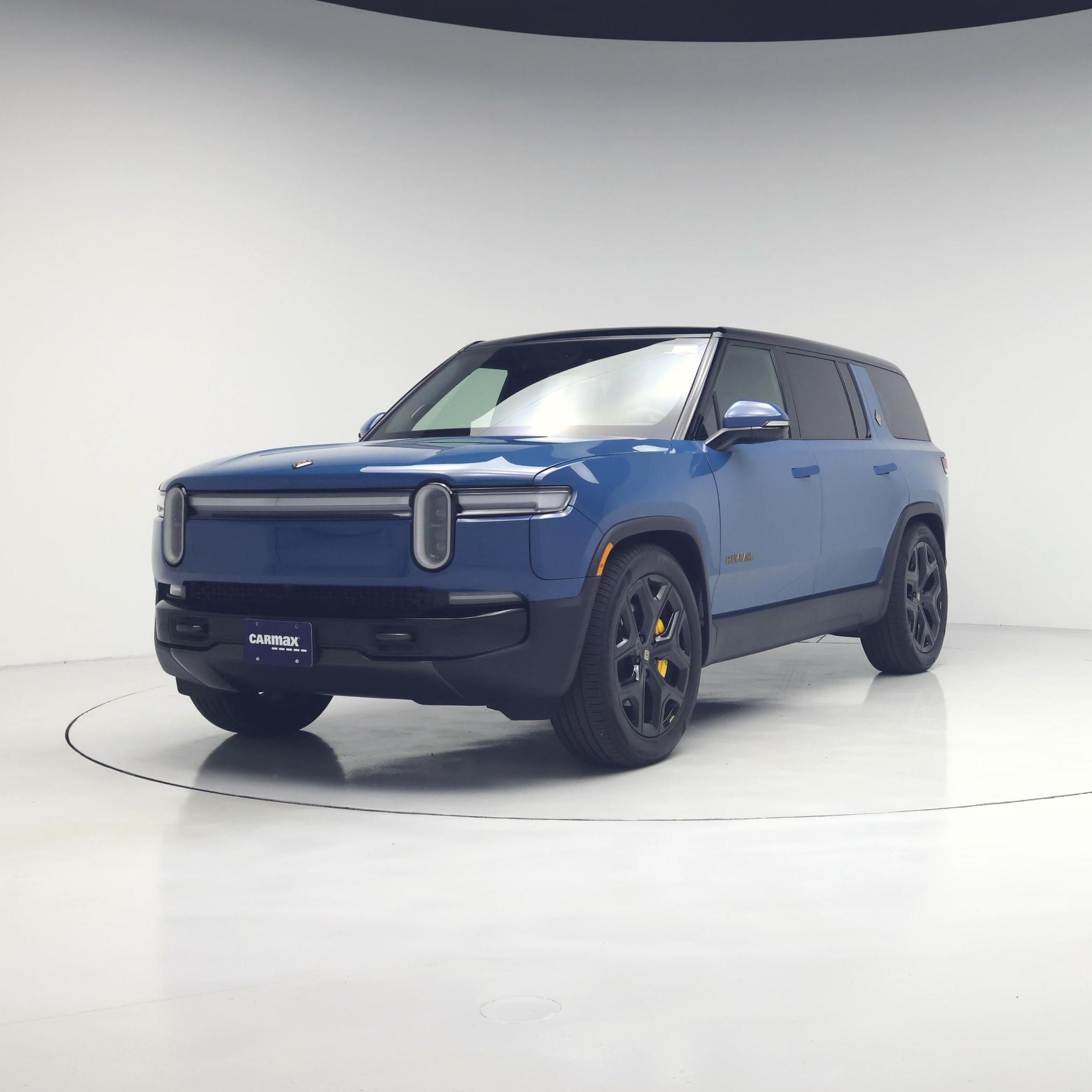 Thumbnail: 2025 Rivian R1S - 4