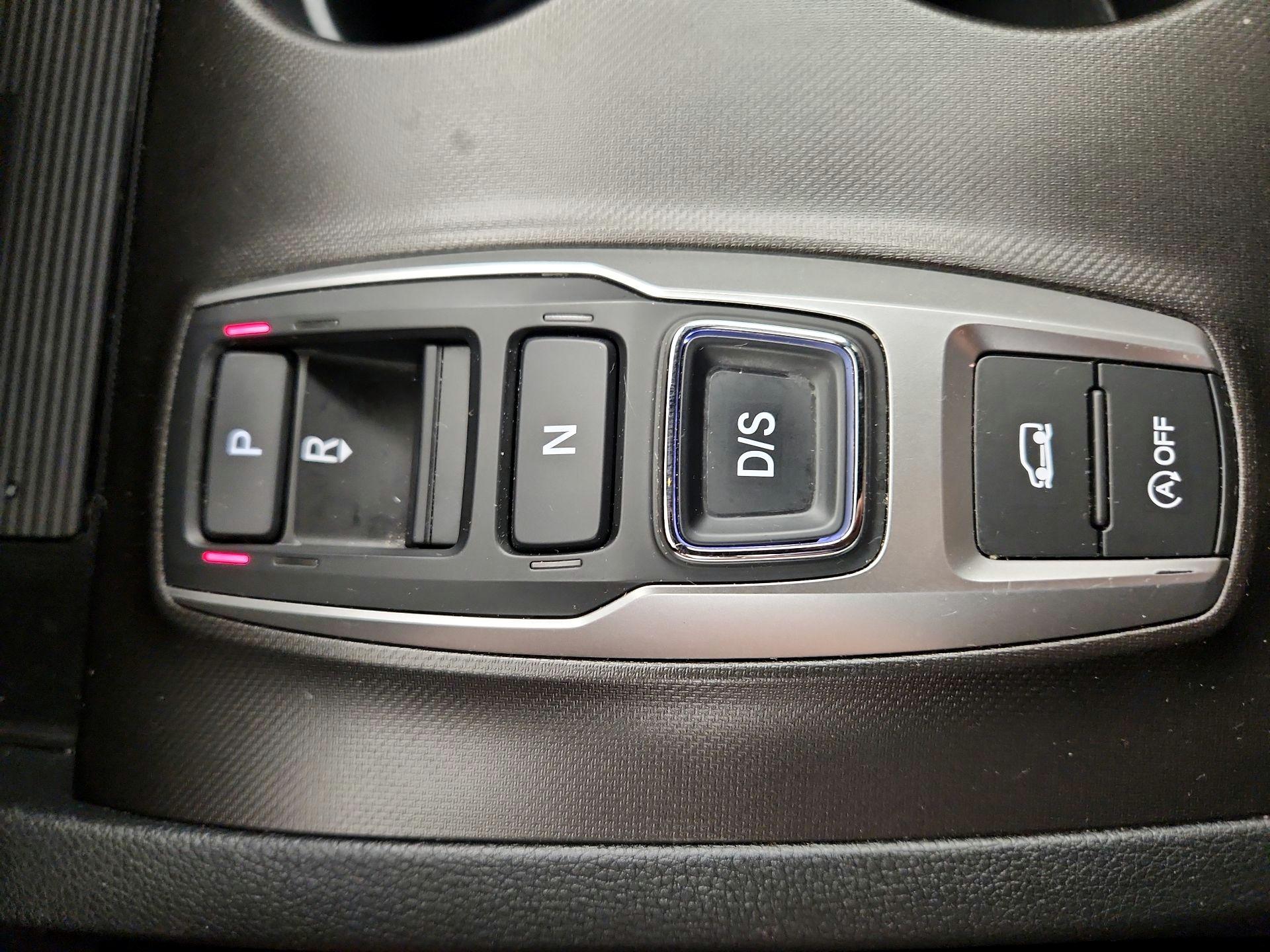 Thumbnail: 2022 Honda Pilot - 18