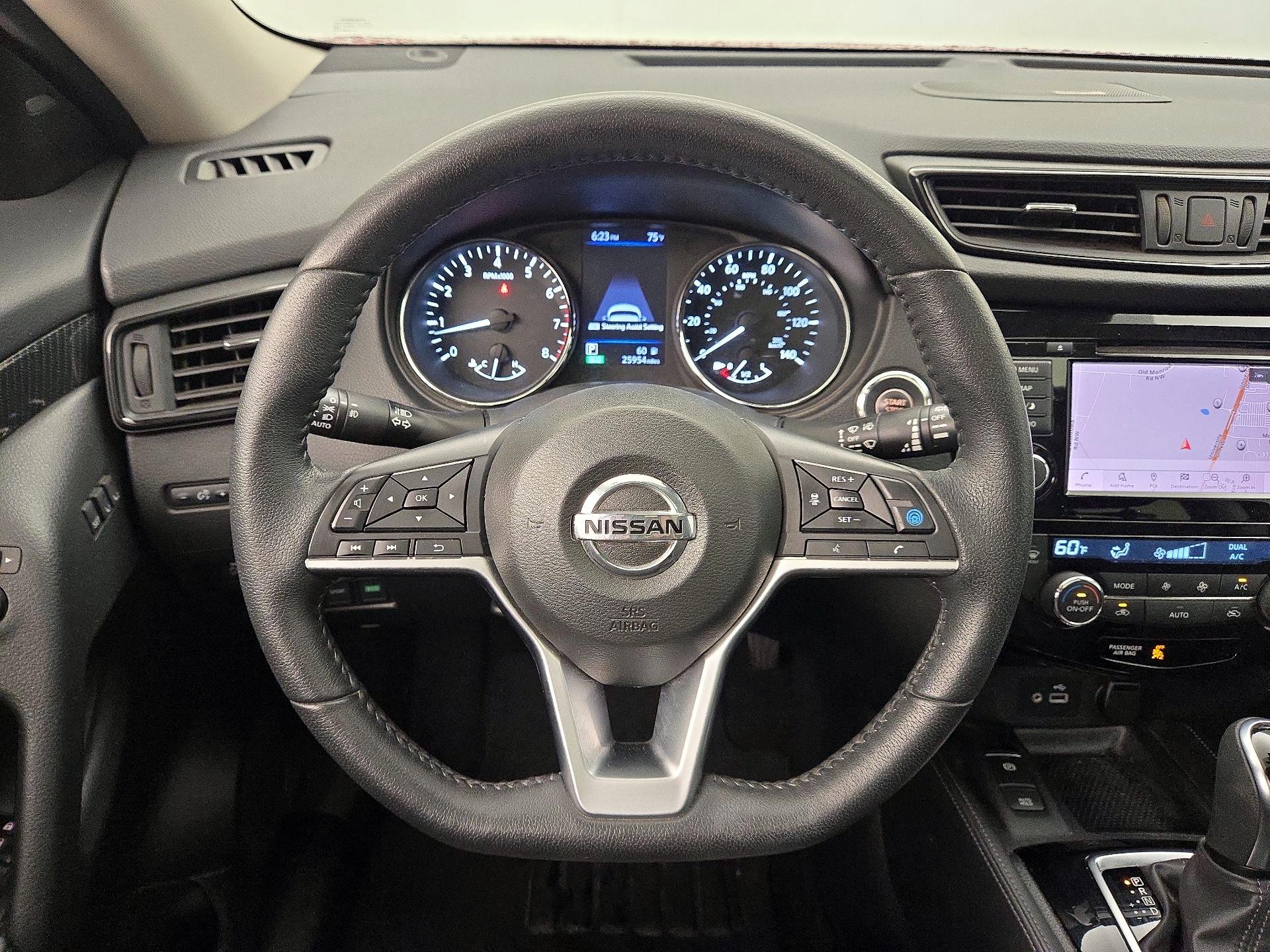Thumbnail: 2020 Nissan Rogue - 10