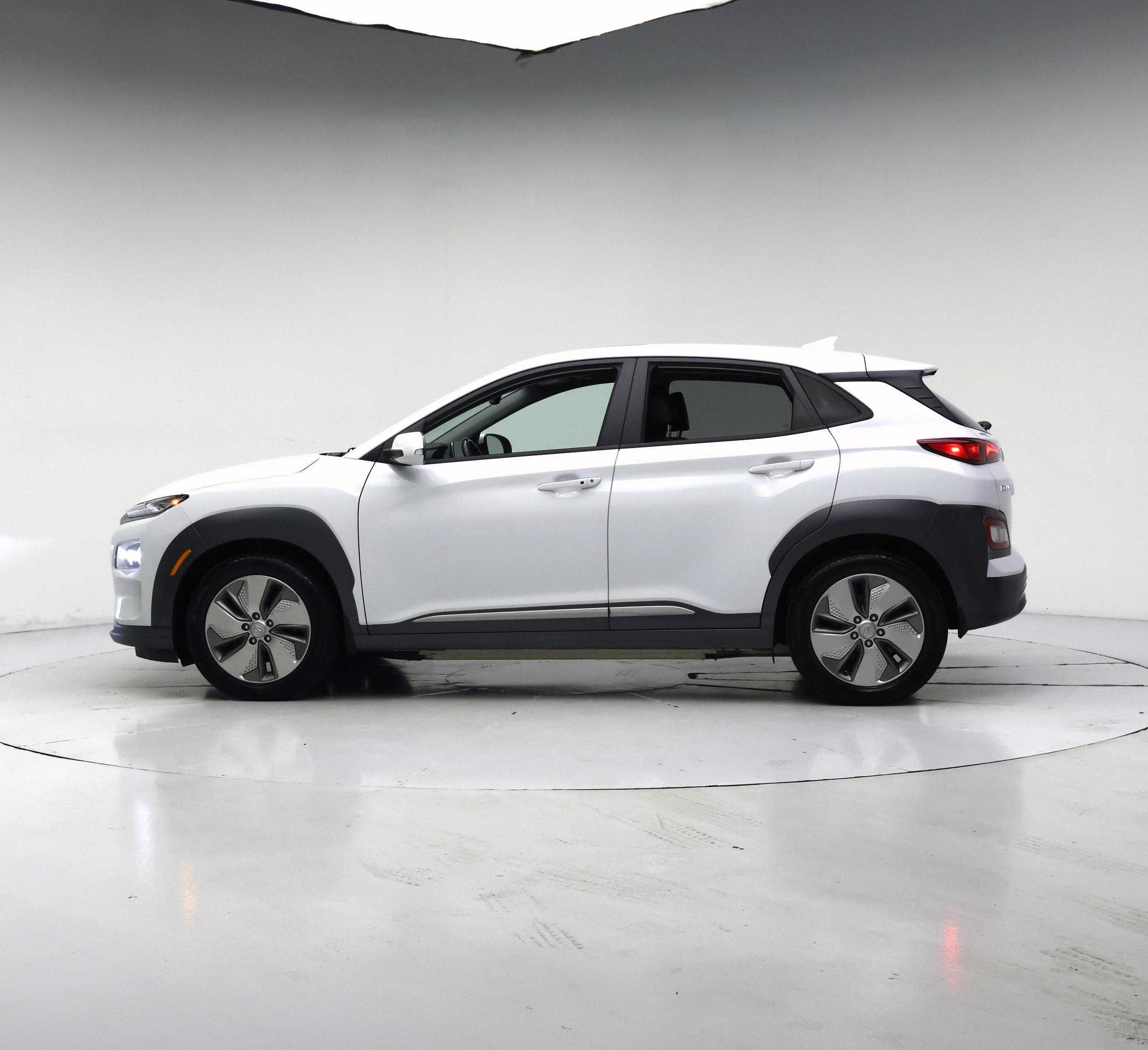 Thumbnail: 2021 Hyundai Kona - 3