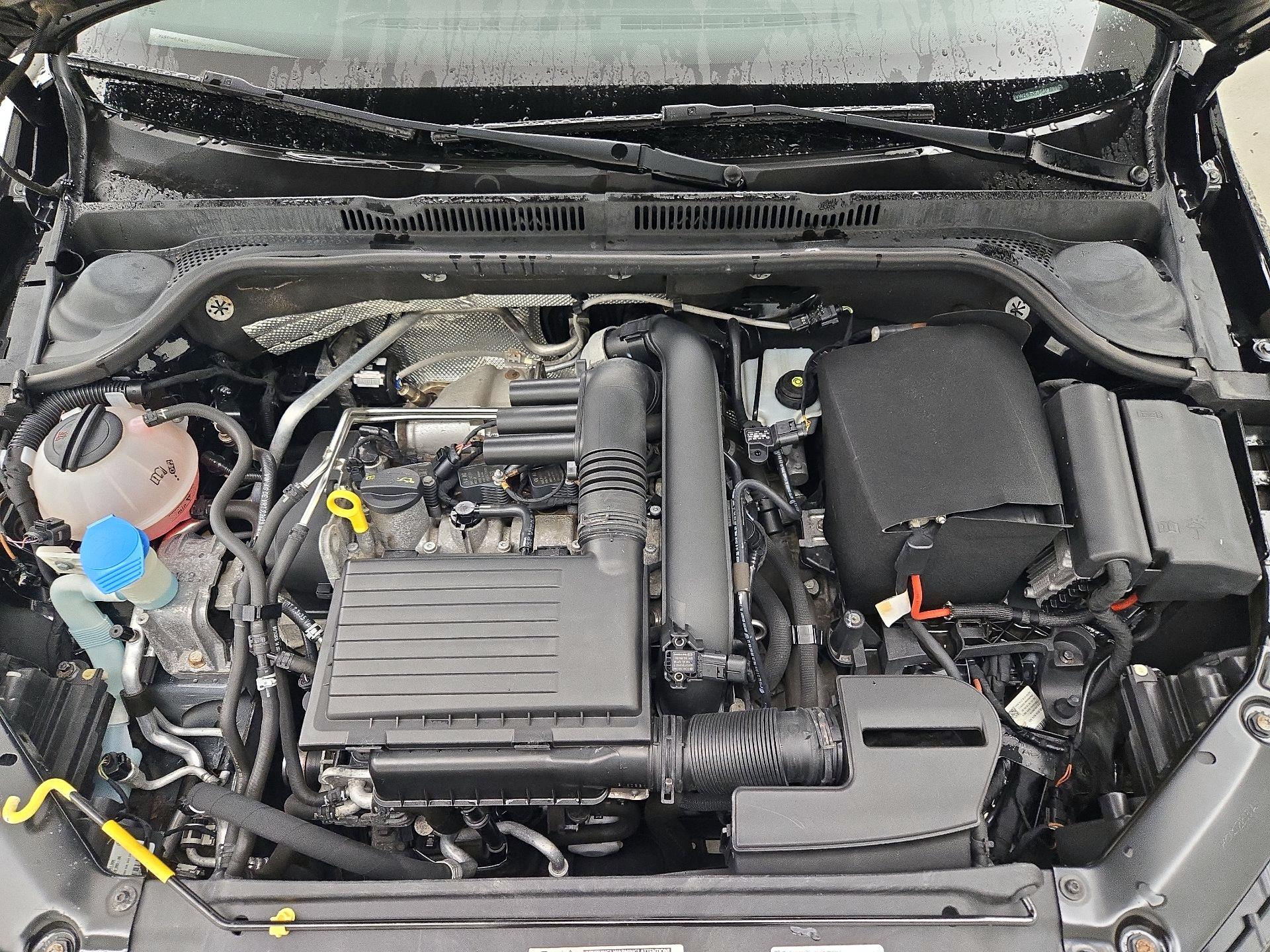 Thumbnail: 2016 Volkswagen Jetta - 17