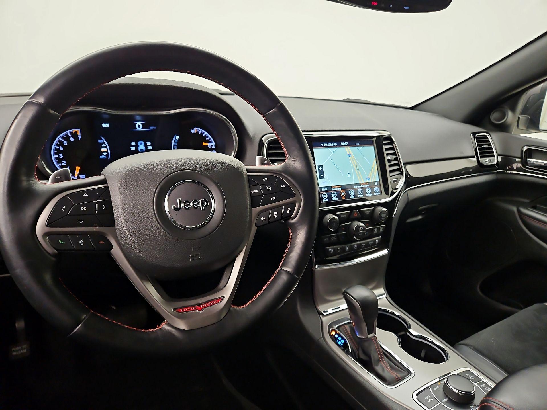 Thumbnail: 2021 Jeep Grand Cherokee - 10